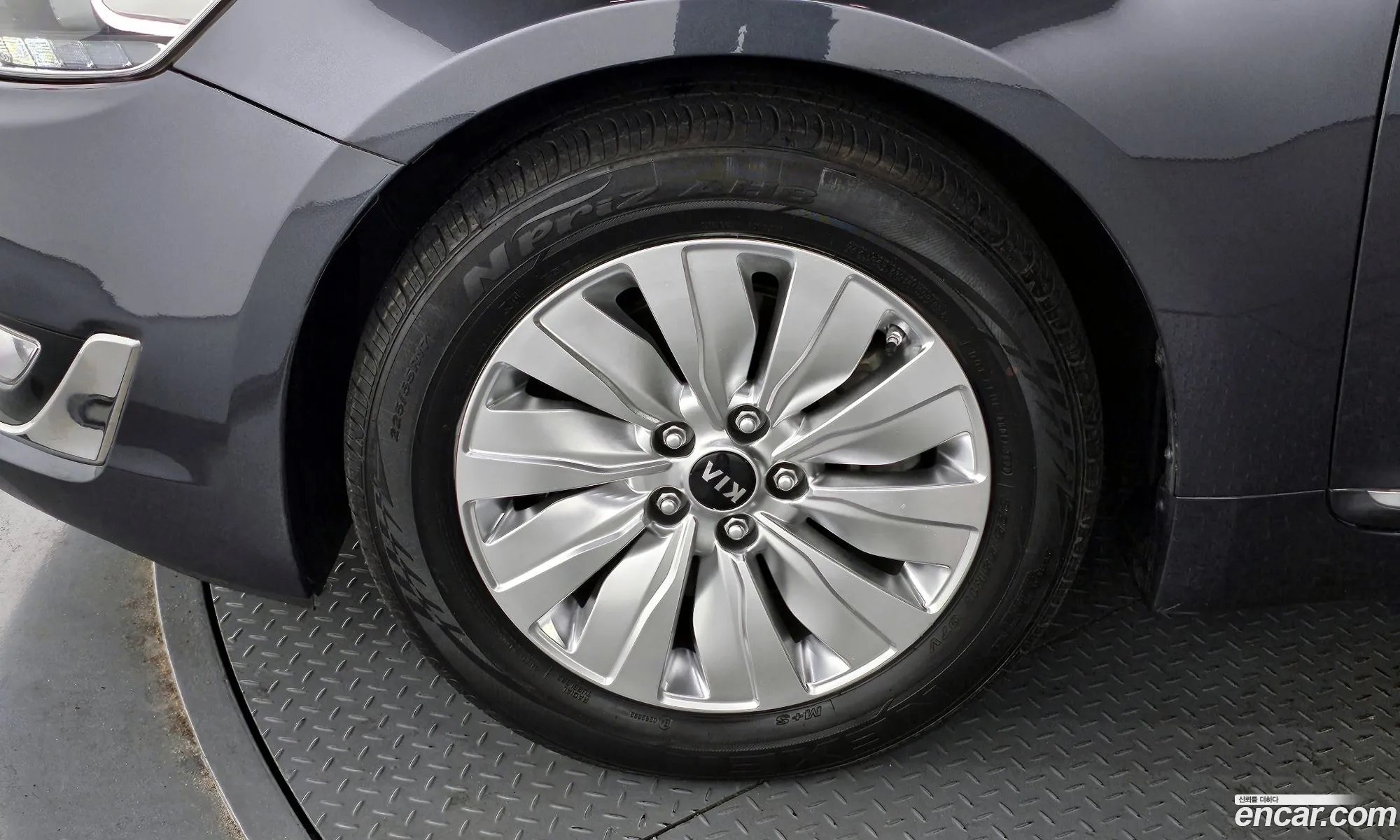 Kia K7 Vg I 700H Prestige 2014 - фотография 11302444