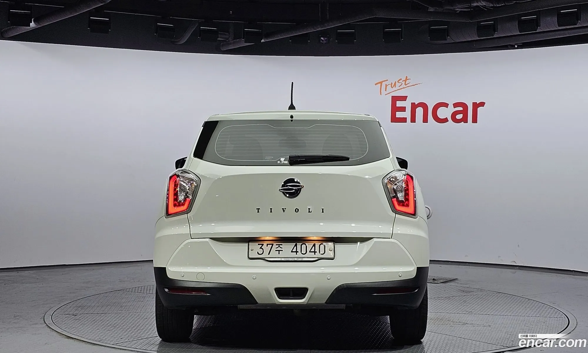 Ssangyong Tivoli Tivoli Diesel Tx 4Wd 2018 - фотография 15630090