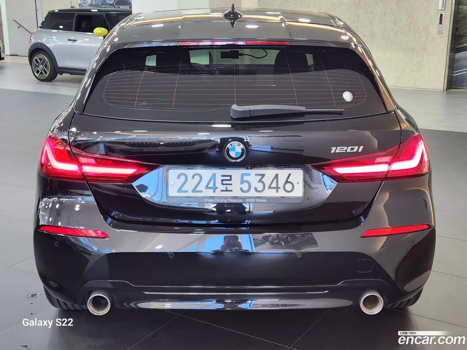 BMW 1Er 120I Sport 2023 - фотография 14898633