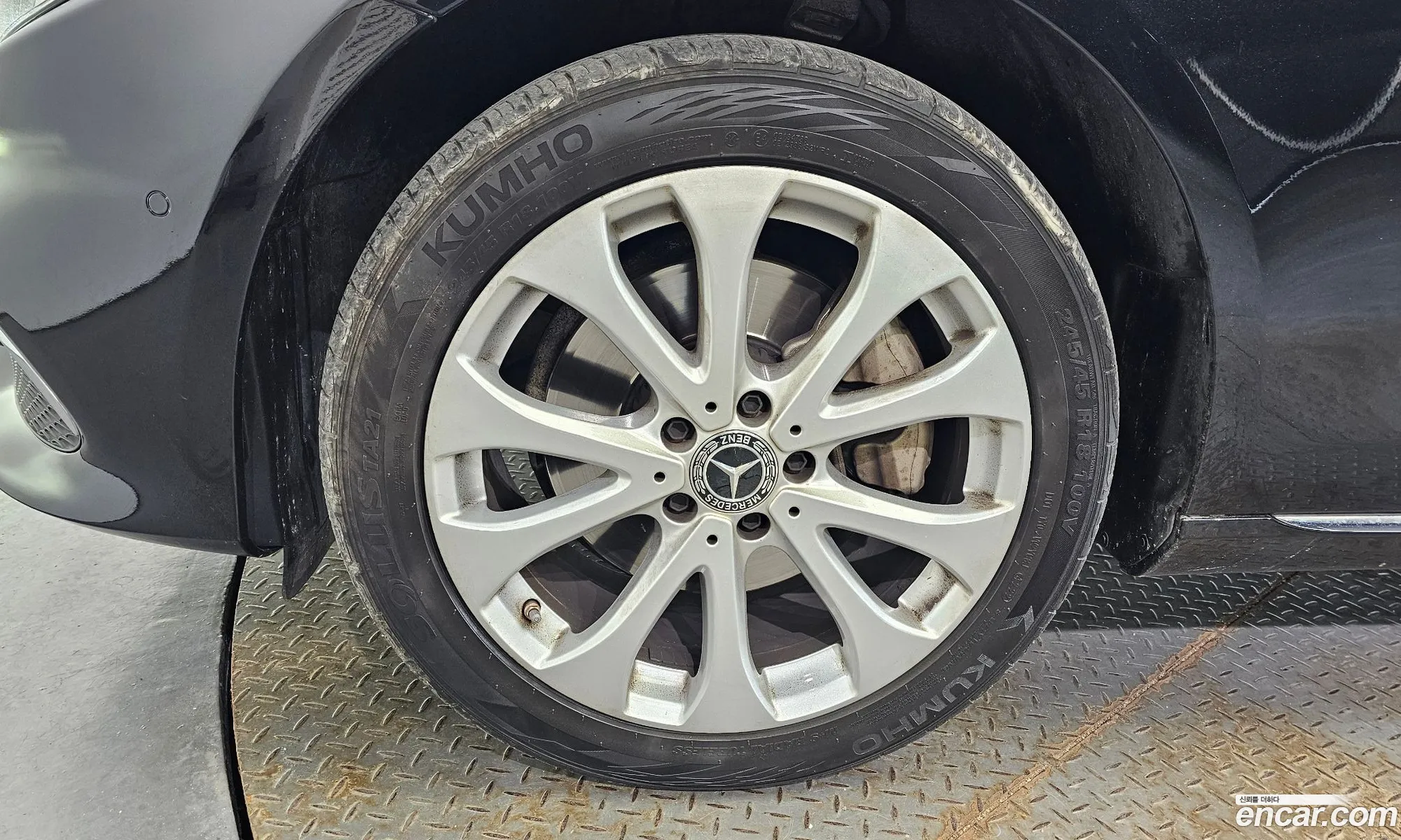 Mercedes-Benz E-Klasse V W213 S213 C238 E220D 4Matic Exclusive 2019 - фотография 12059617