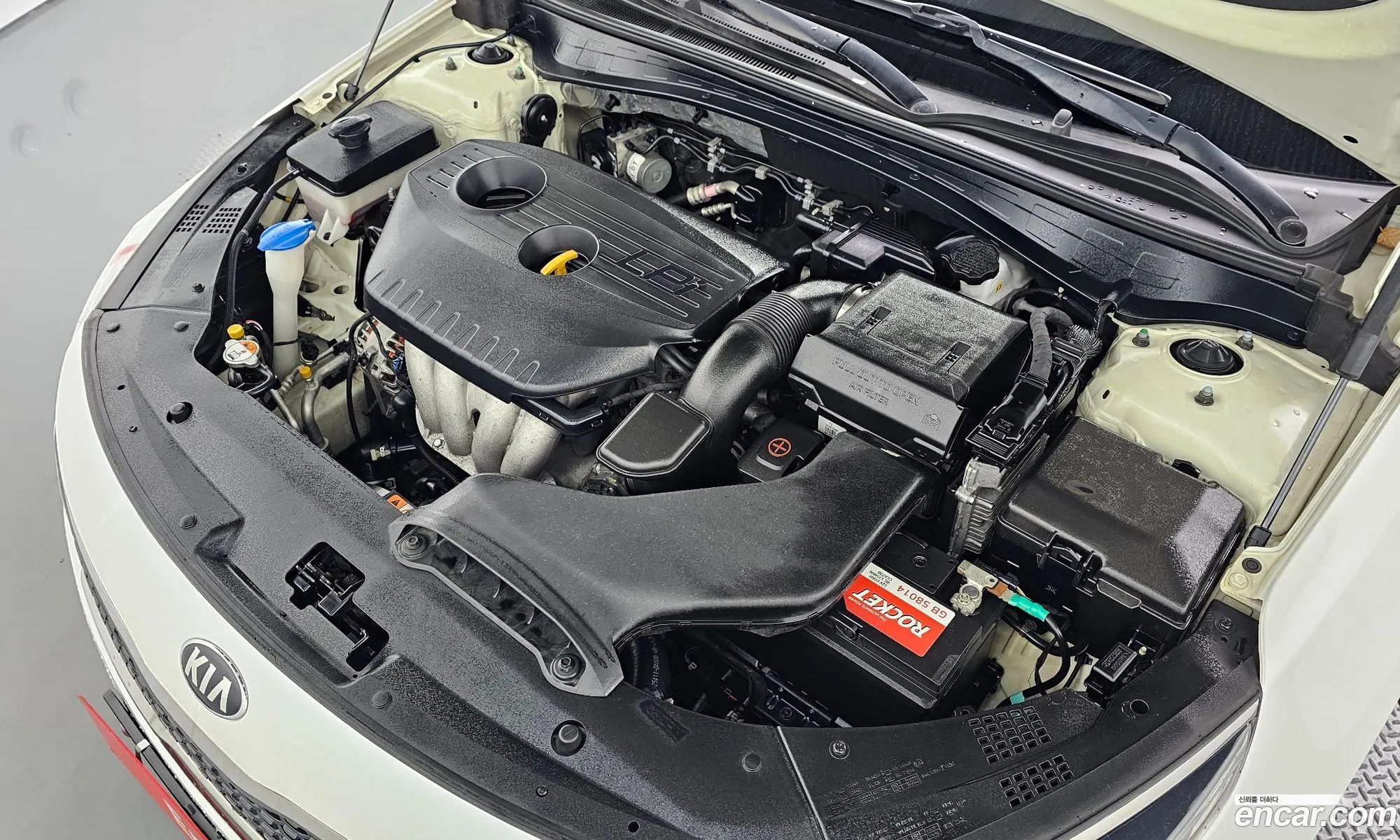 Kia K5 Ii Lpi Mx 2017 - фотография 19750463