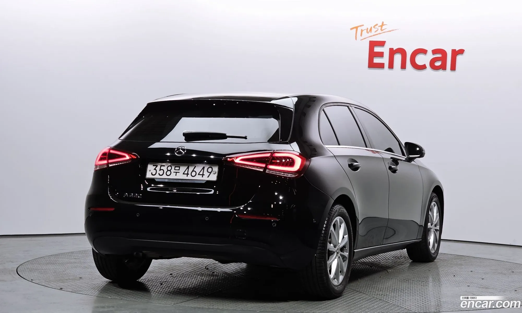 Mercedes-Benz A-Klasse Iv W177 A220 Hatchback 2019 - фотография 12964858