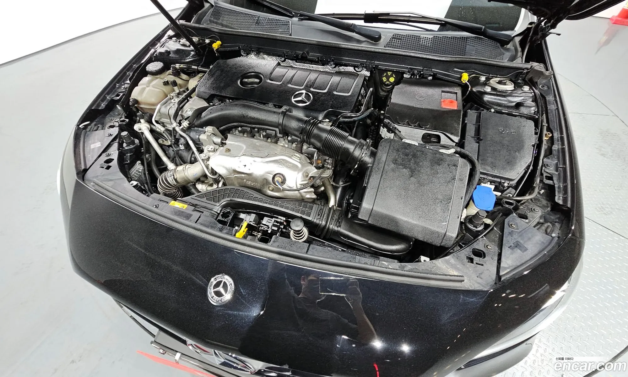 Mercedes-Benz A-Klasse Iv W177 A220 Hatchback 2019 - фотография 12964862