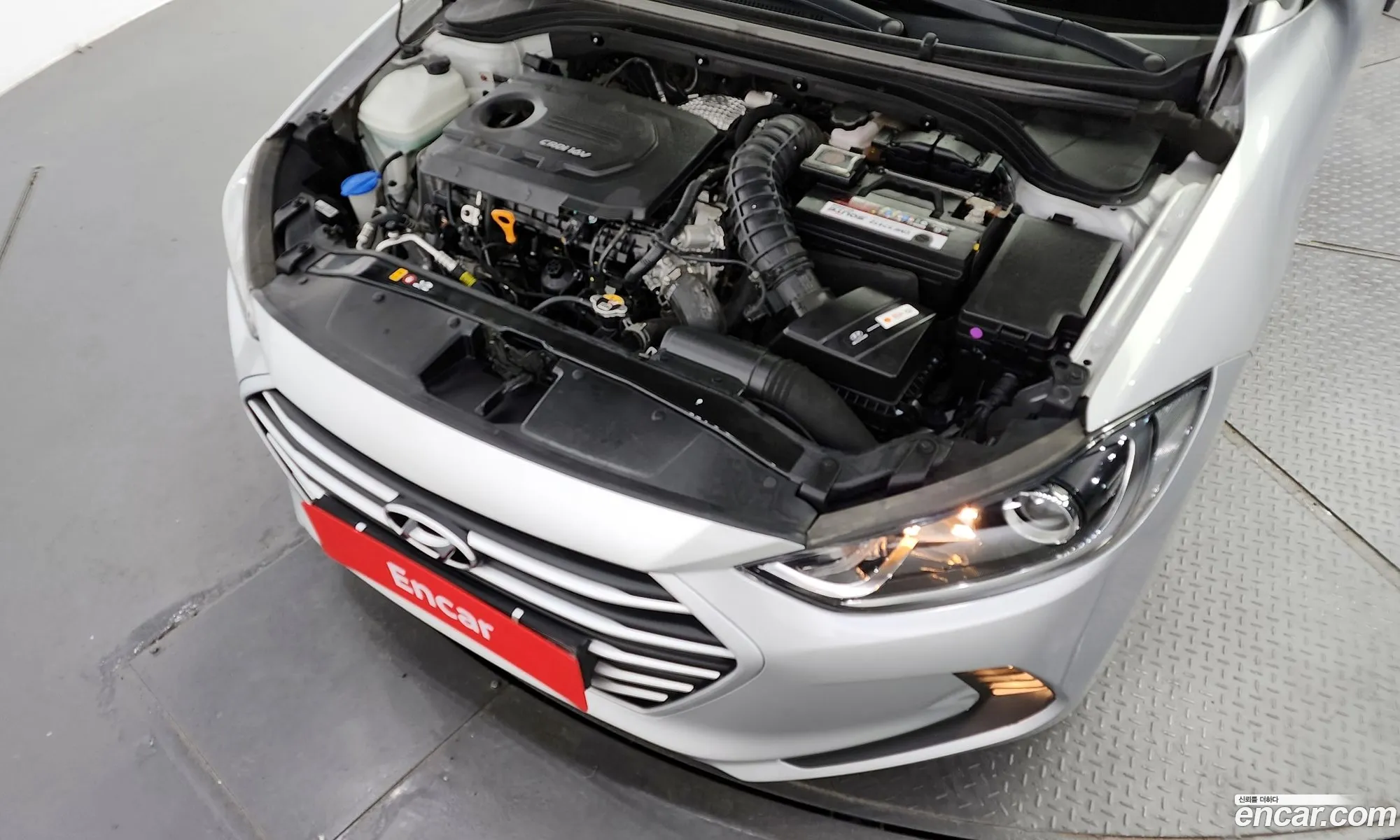 Hyundai Avante Vi 16 E-Vgt Style 2017 - фотография 19225847
