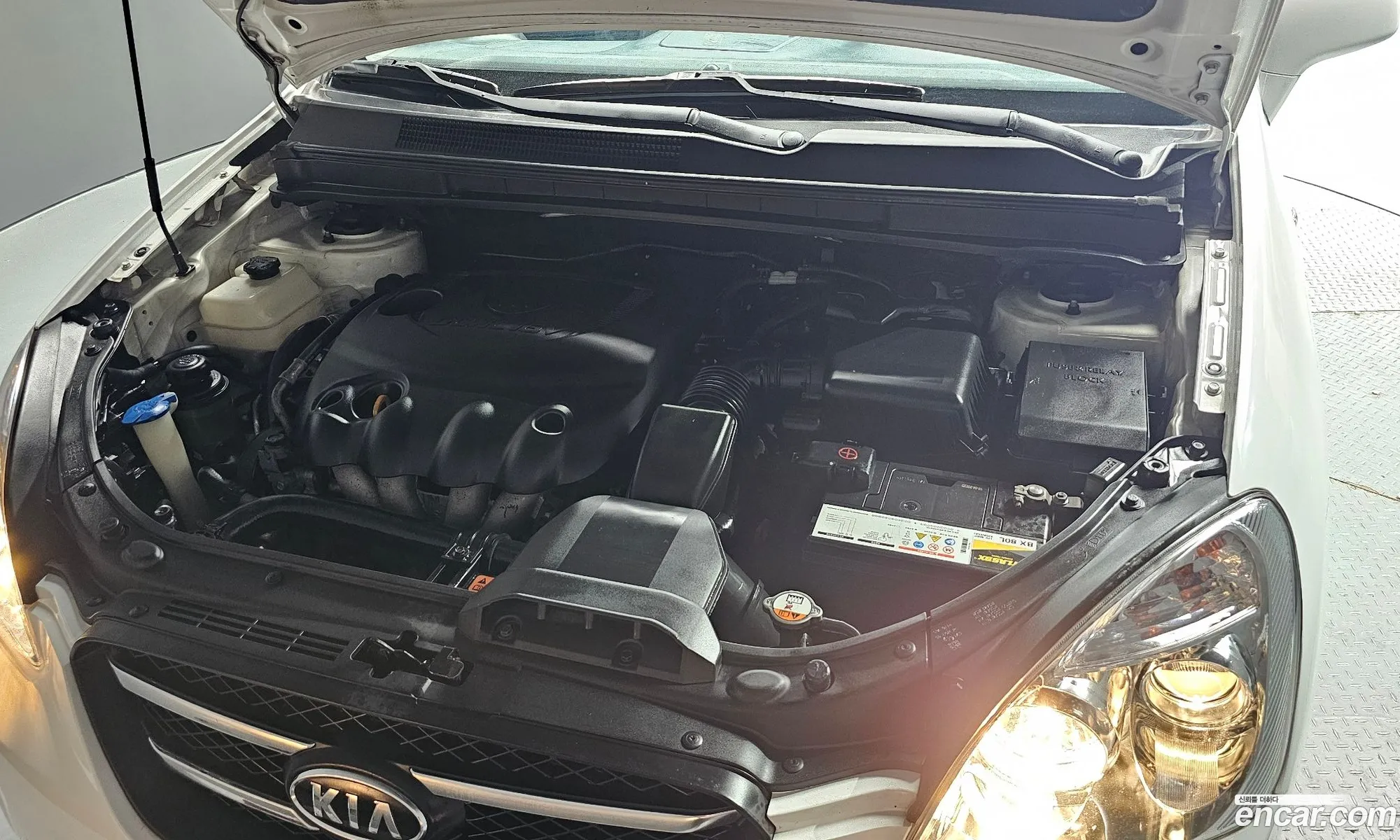 Kia Carens Ii Un Lpi 20 Glx 2009 - фотография 11950487