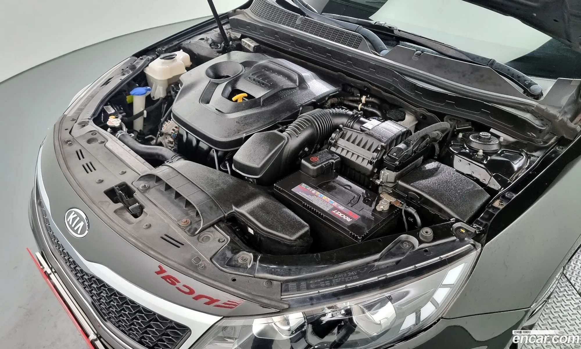 Kia K5 I 20 Noblesse 2013 - фотография 15664126