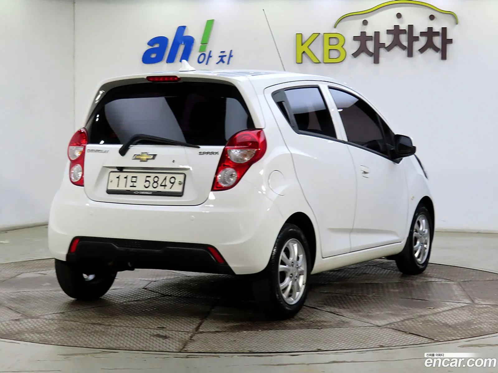 Chevrolet Spark Ls 2015 - фотография 5030901
