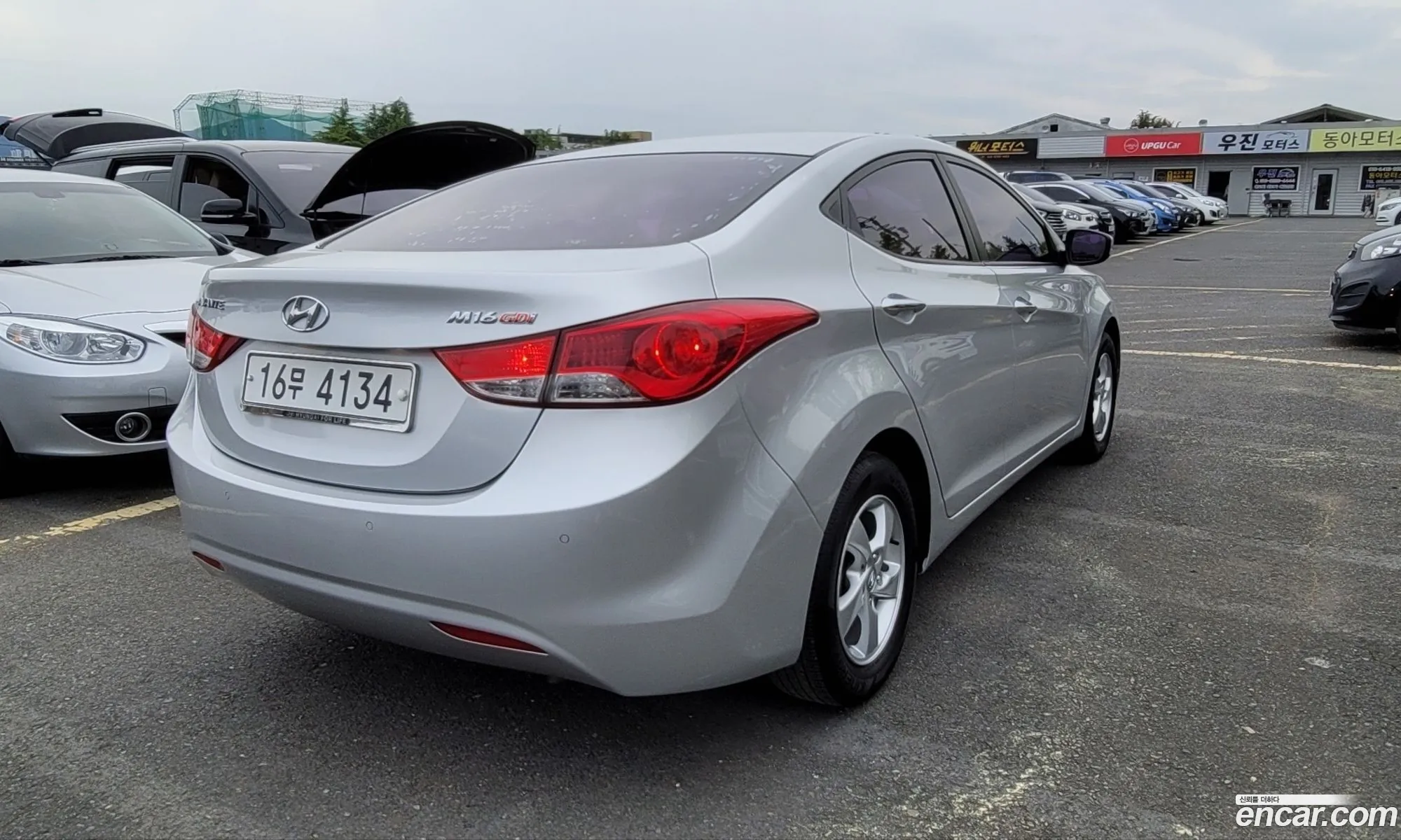Hyundai Avante V M16 Gdi Luxury 2012 - фотография 19141275