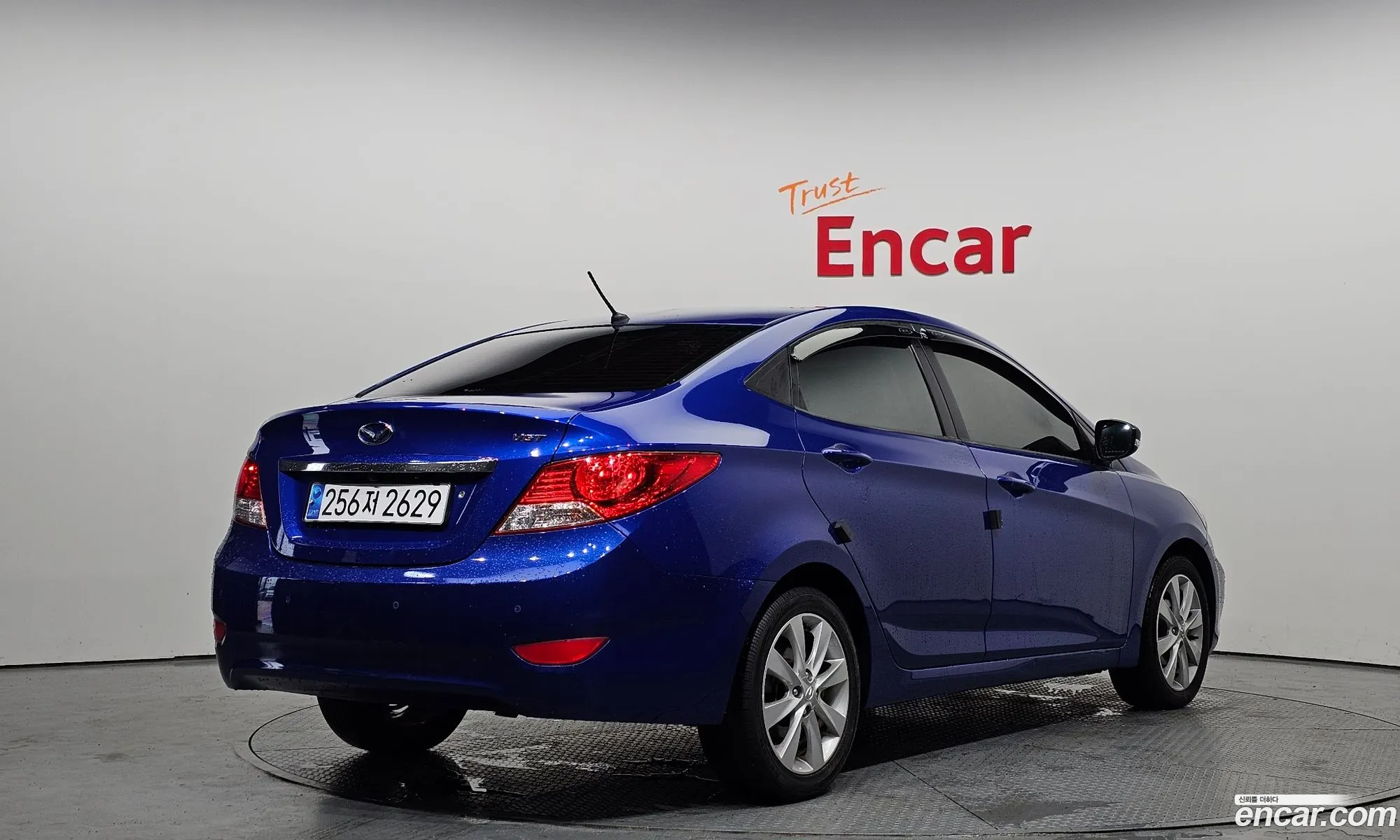 Hyundai Accent Diesel 16 Vgt Premier 2012 - фотография 19718057