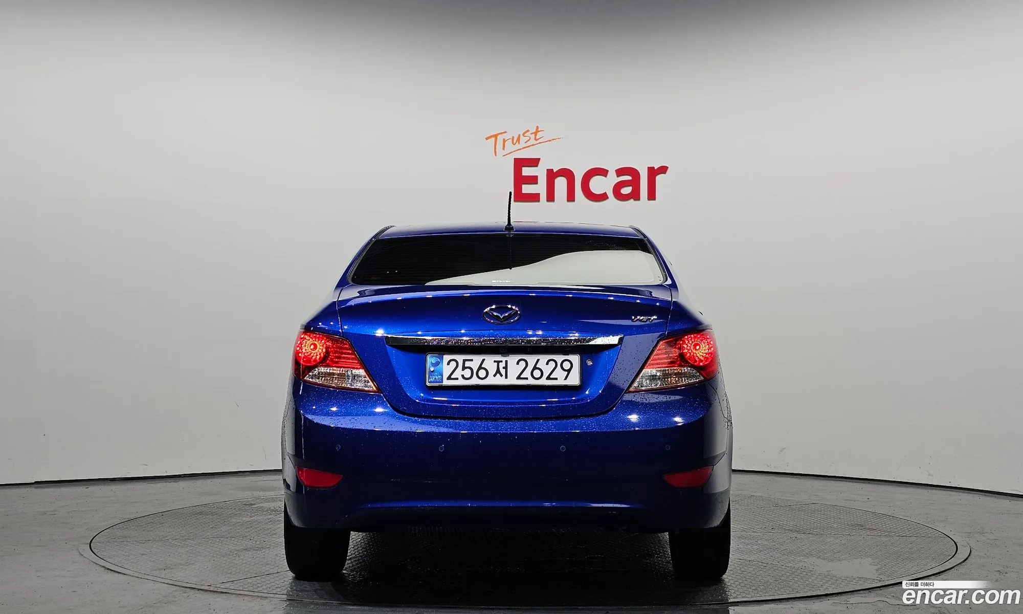 Hyundai Accent Diesel 16 Vgt Premier 2012 - фотография 19718061