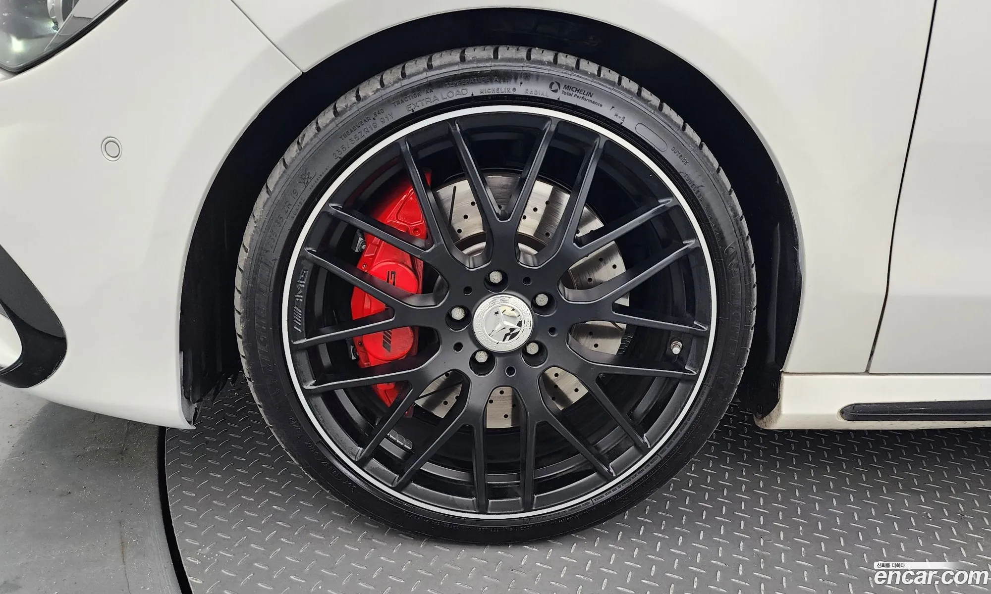 Mercedes Cla-Class C117 Cla45 Amg 4Matic - фотография 12543498