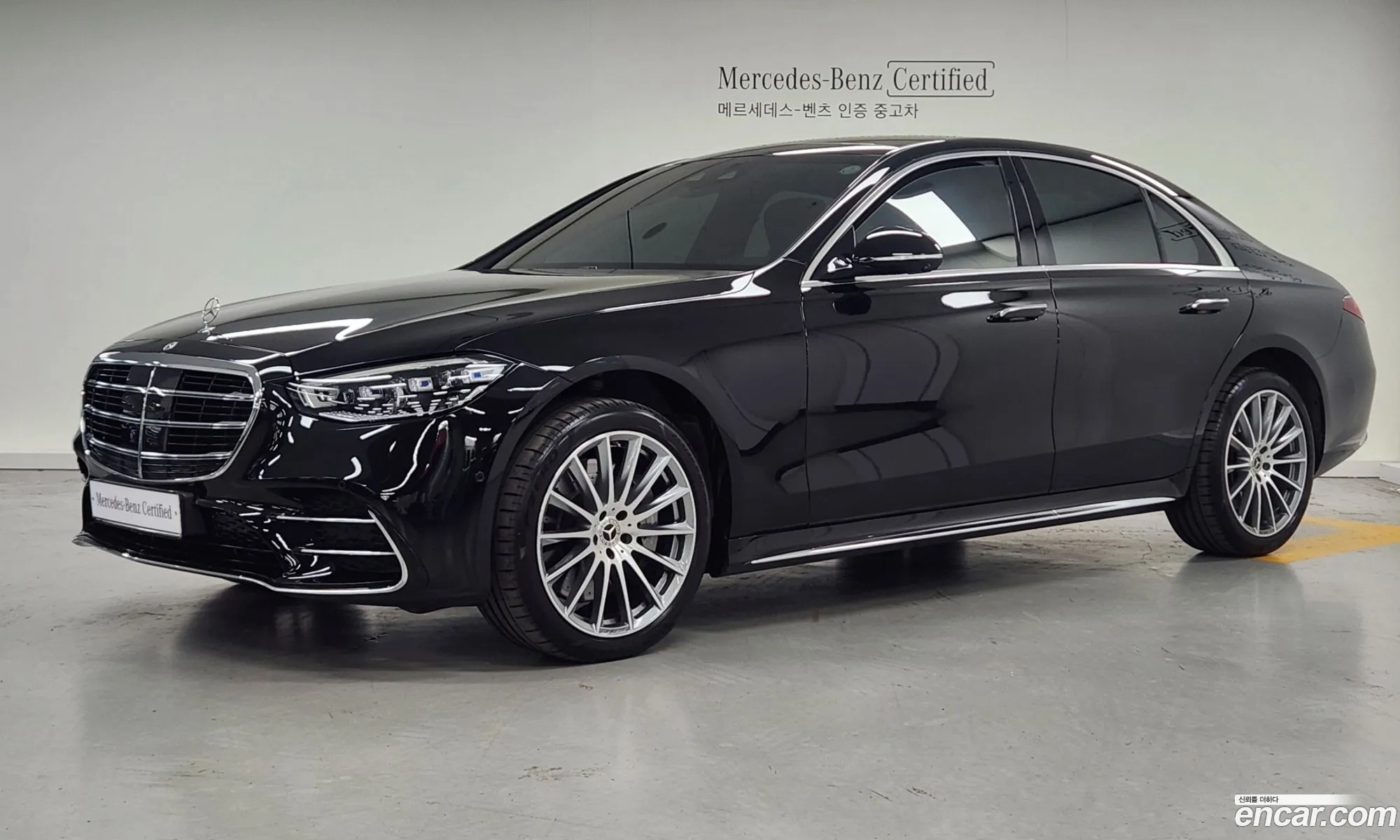 Mercedes-Benz S-Klasse S400 D 4Matic 2023 - фотография 12589032