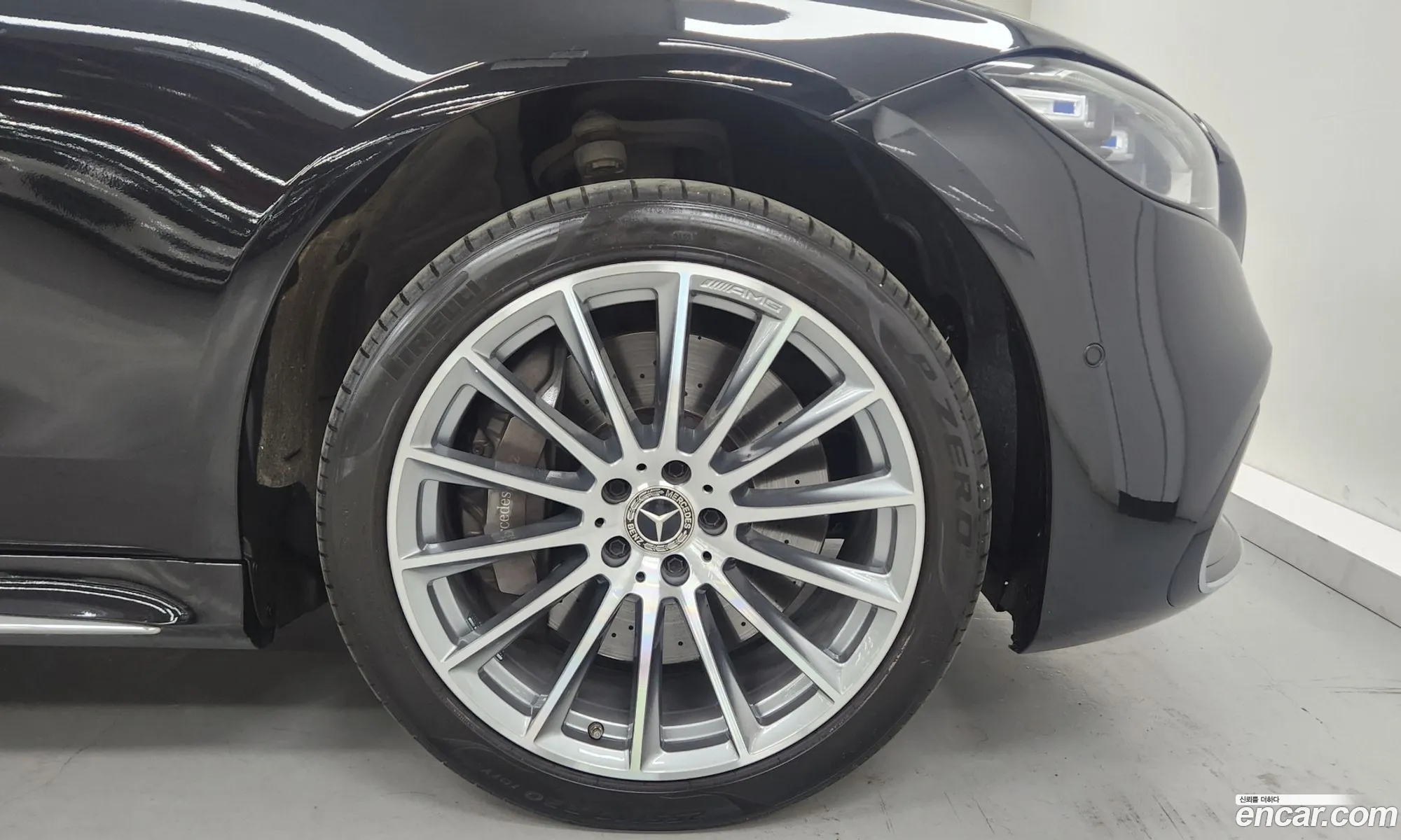 Mercedes-Benz S-Klasse S400 D 4Matic 2023 - фотография 12589036