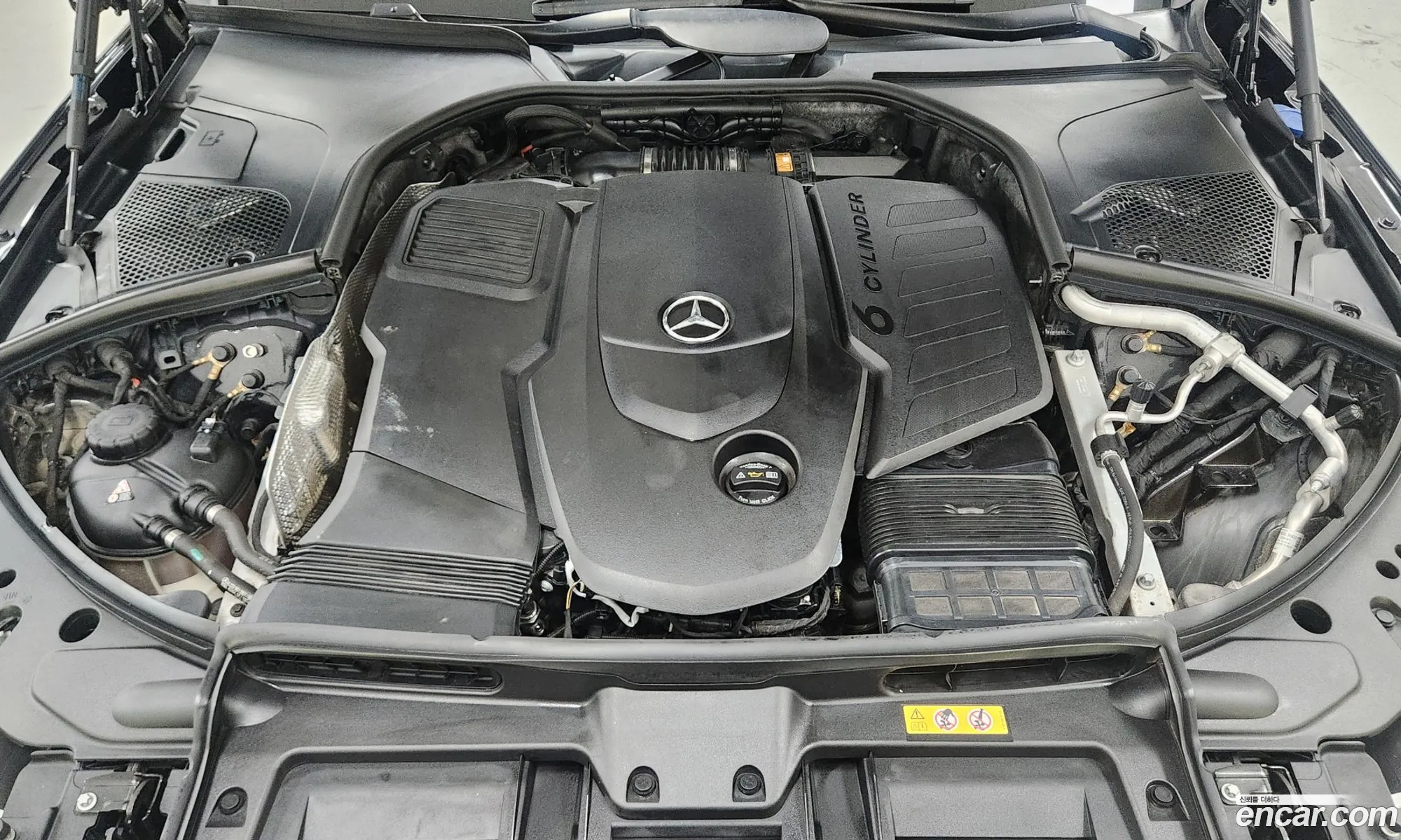 Mercedes-Benz S-Klasse S400 D 4Matic 2023 - фотография 12589037