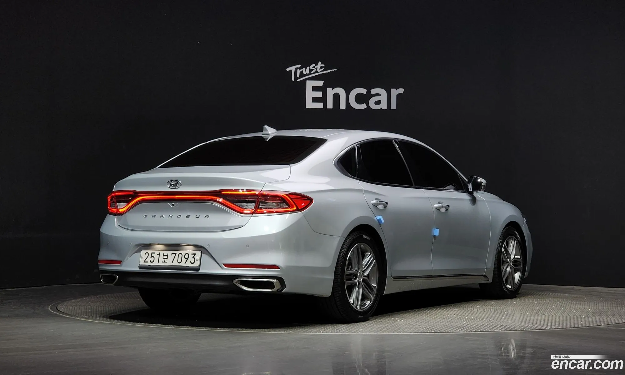 Hyundai Grandeur Vi 24 Exclusive 2019 - фотография 15907272