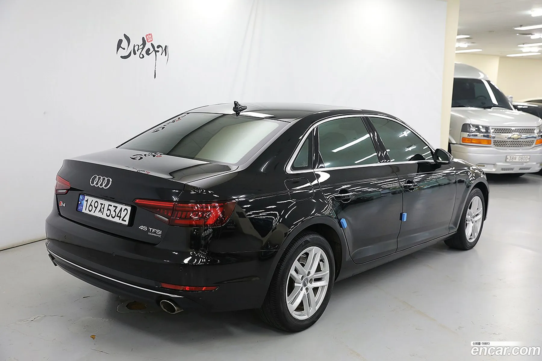 Audi A4 V B9 45 Tfsi Quattro Premium 2016 - фотография 8619243