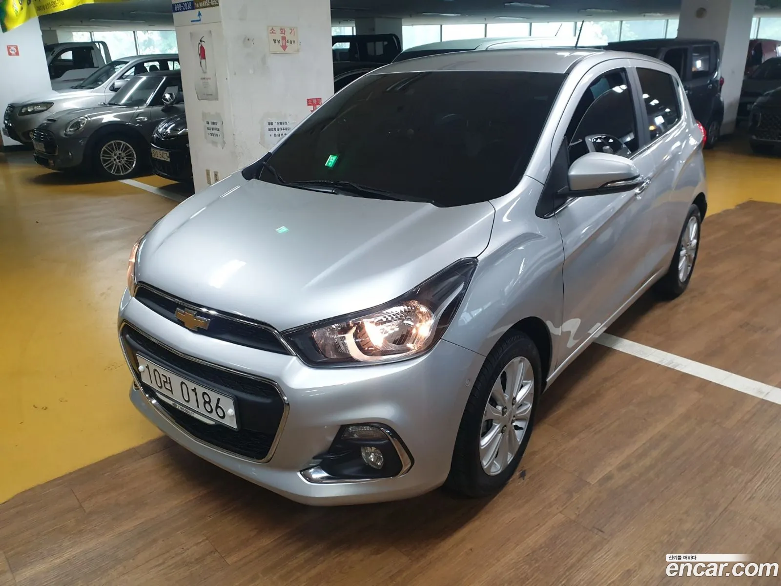 Chevrolet Spark Ltz 2016 - фотография 6738769