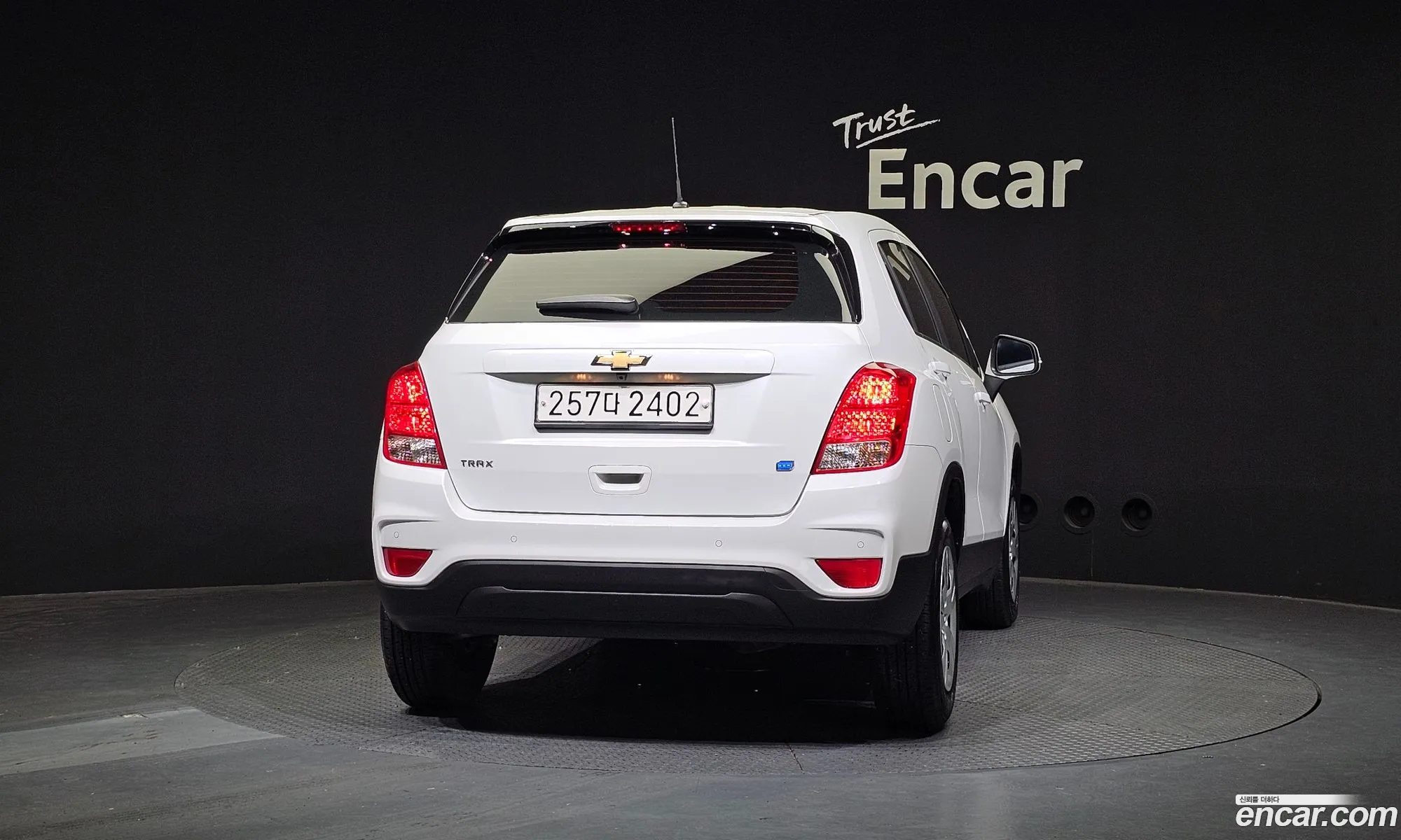 Chevrolet Trax I 16 Diesel Ls 2020 - фотография 4196757