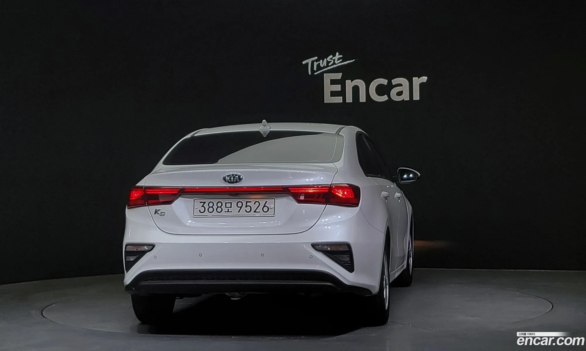 Kia K3 Luxury 2020 - фотография 12516122