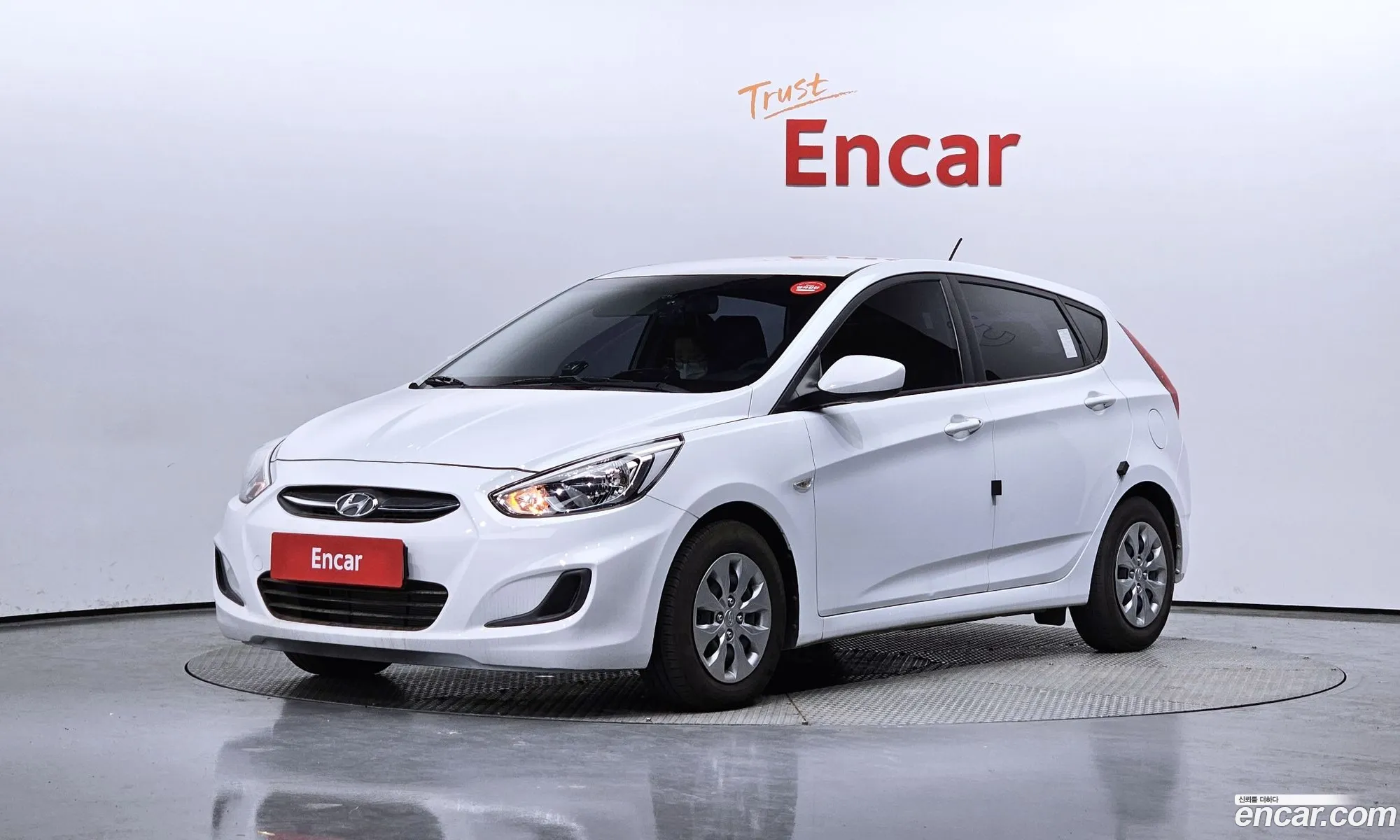 Hyundai Accent Wit 14 Vvt Smart 2017 - фотография 18364074