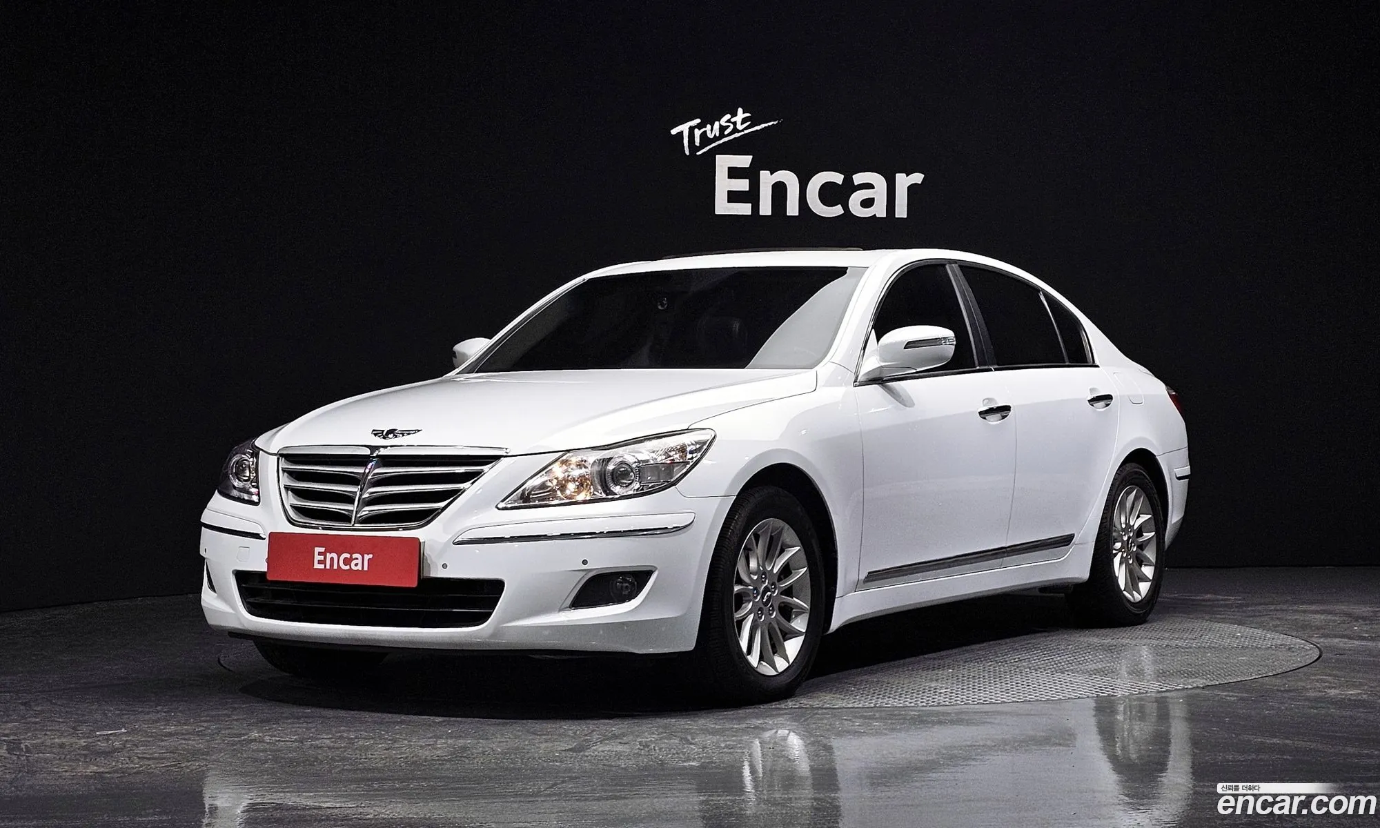 Hyundai Genesis I Bh330 Luxury 2010 - фотография 12032245