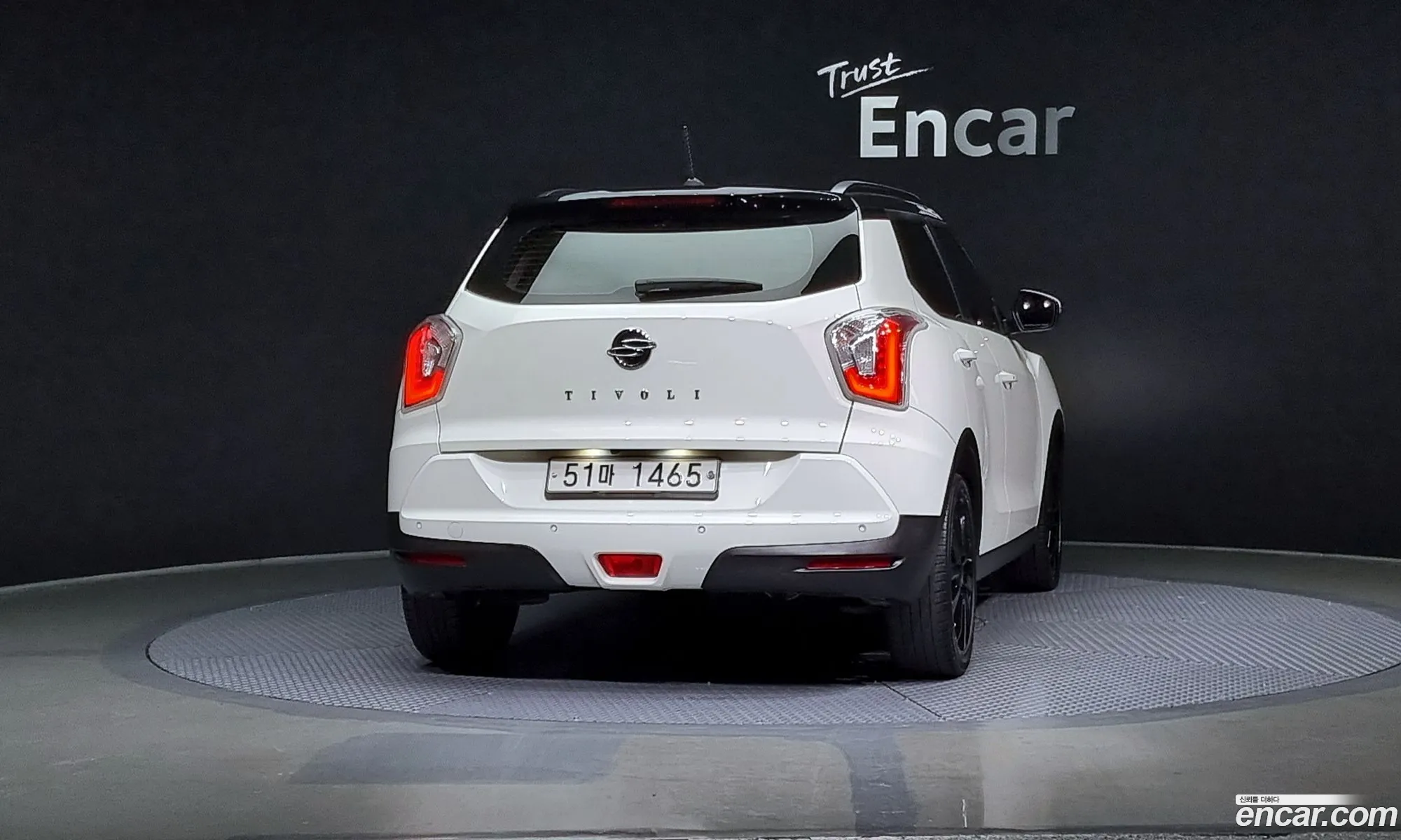 Ssangyong Tivoli Tivoli Lx 2Wd 2015 - фотография 17528787