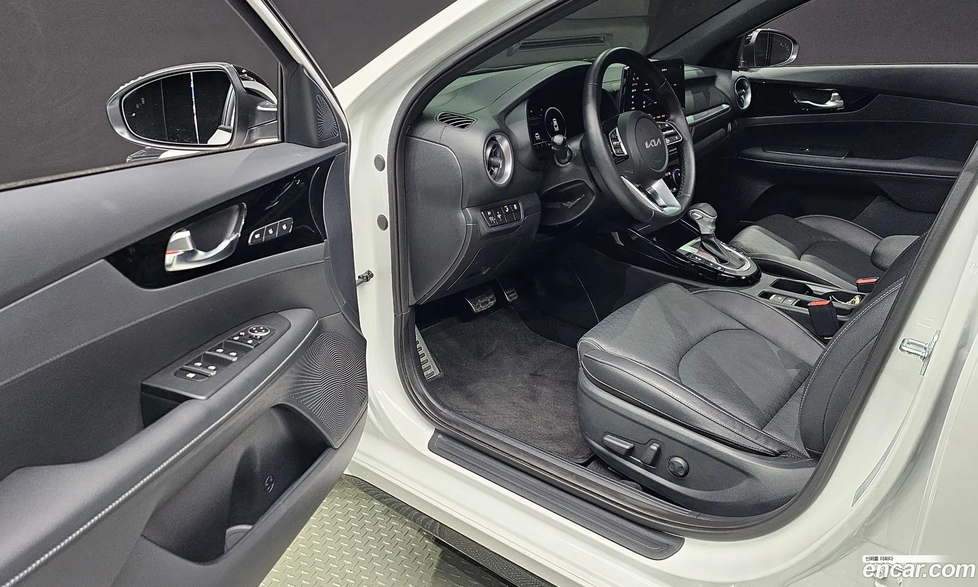 Korex Auto Trade - фотография 11317336