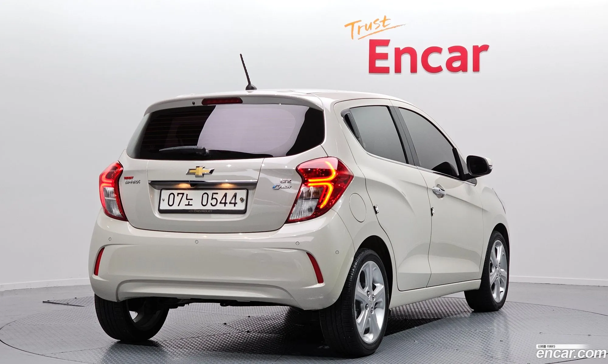 Chevrolet Spark Ltz 2016 - фотография 4867785