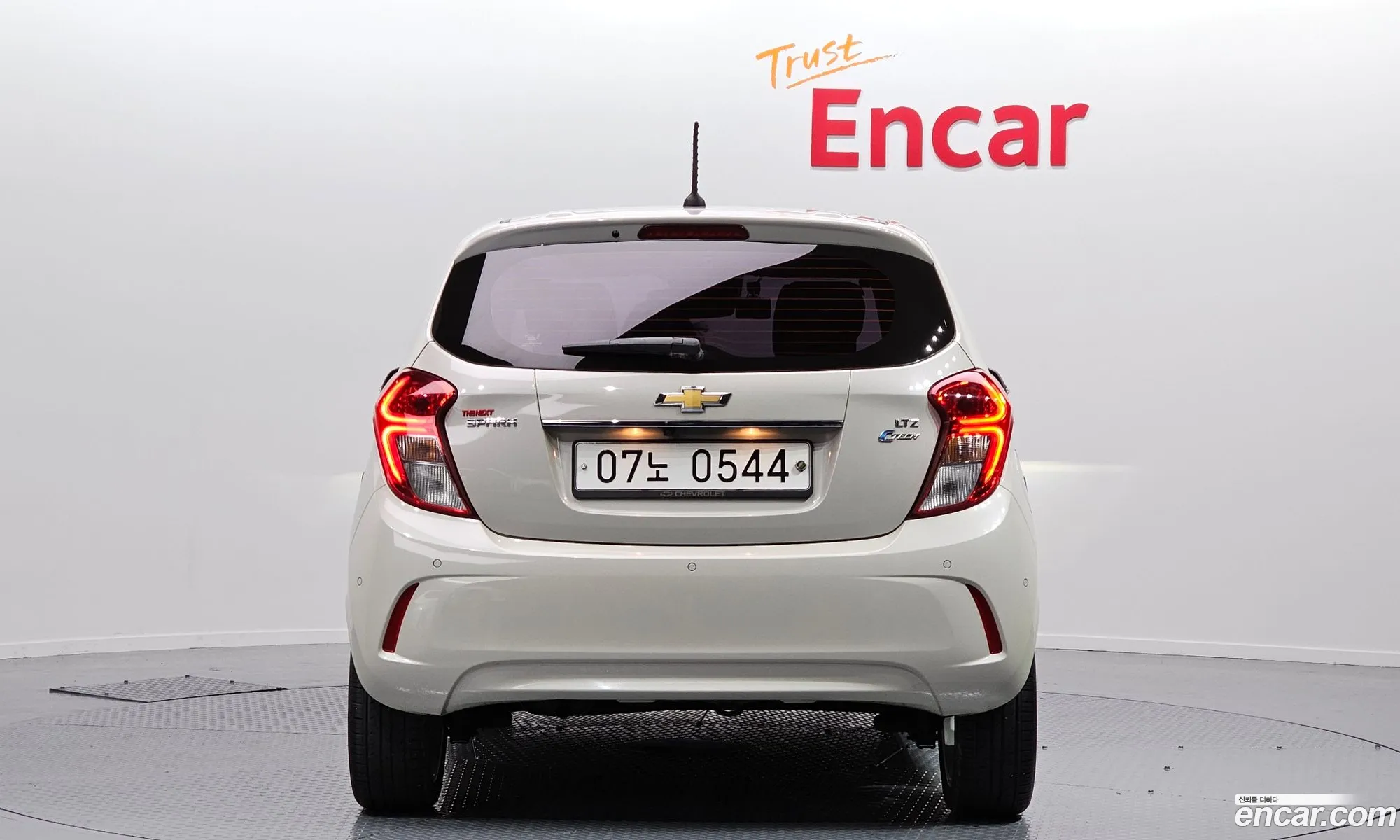 Chevrolet Spark Ltz 2016 - фотография 4867787