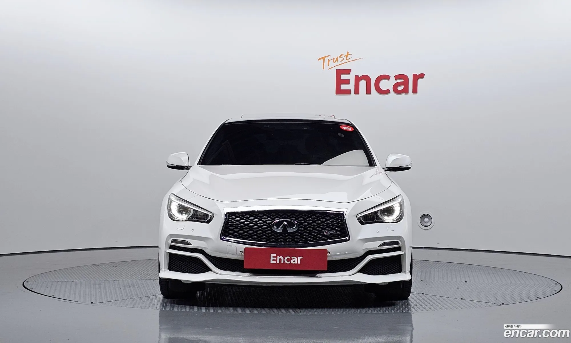 Infiniti Q50 22D Premium 2016 - фотография 3800281