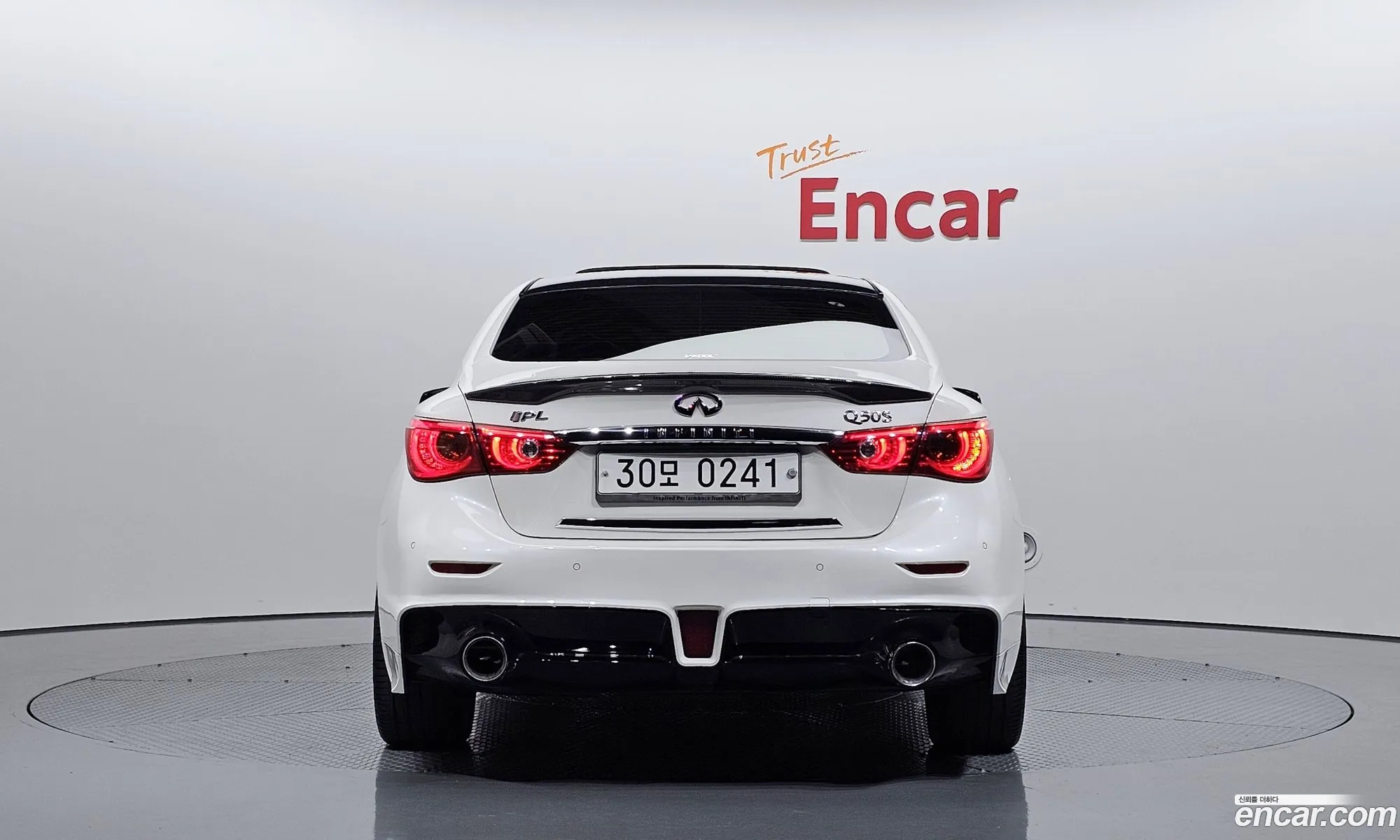 Infiniti Q50 22D Premium 2016 - фотография 3800282