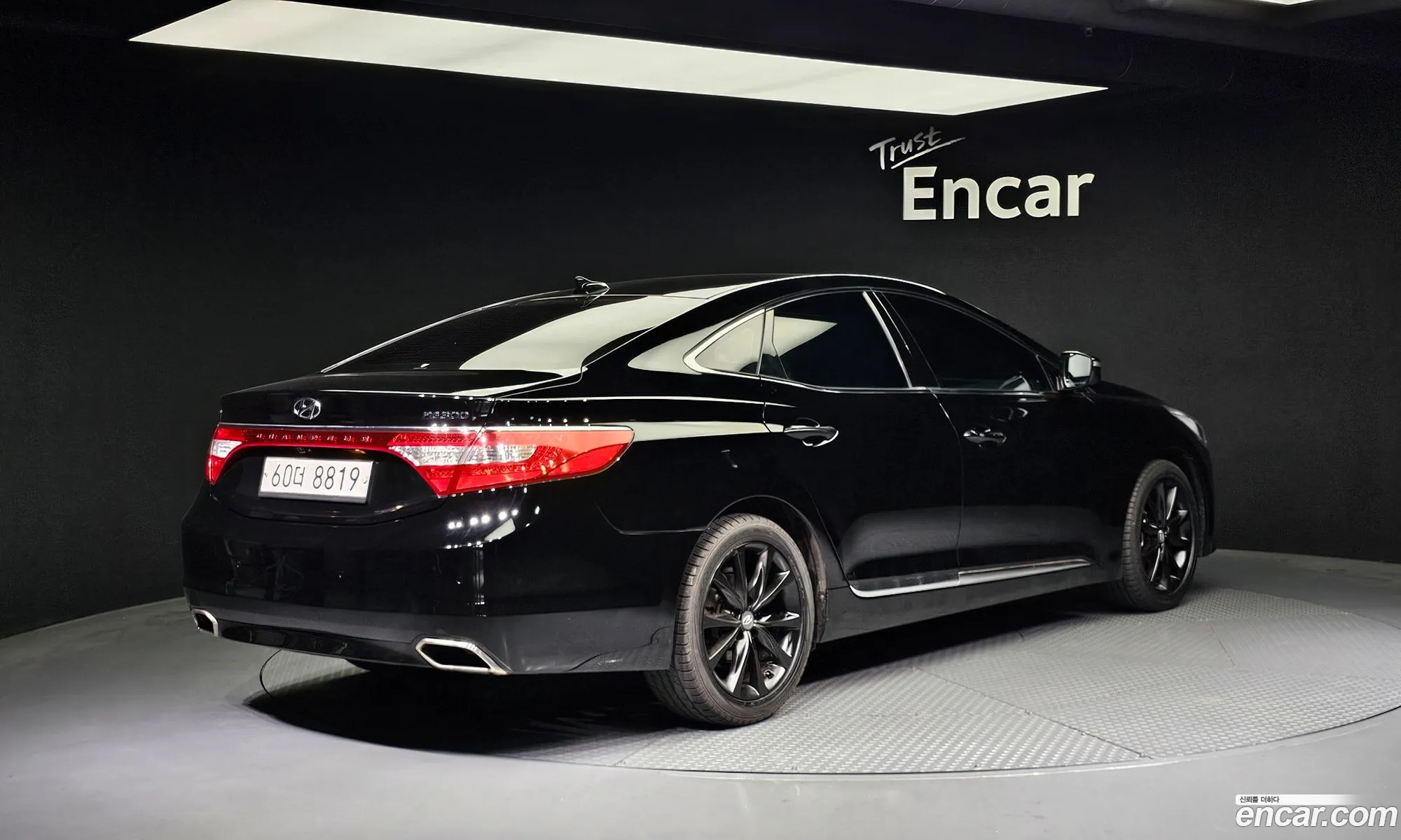 Hyundai Grandeur Hg300 Exclusive 2016 - фотография 12123956
