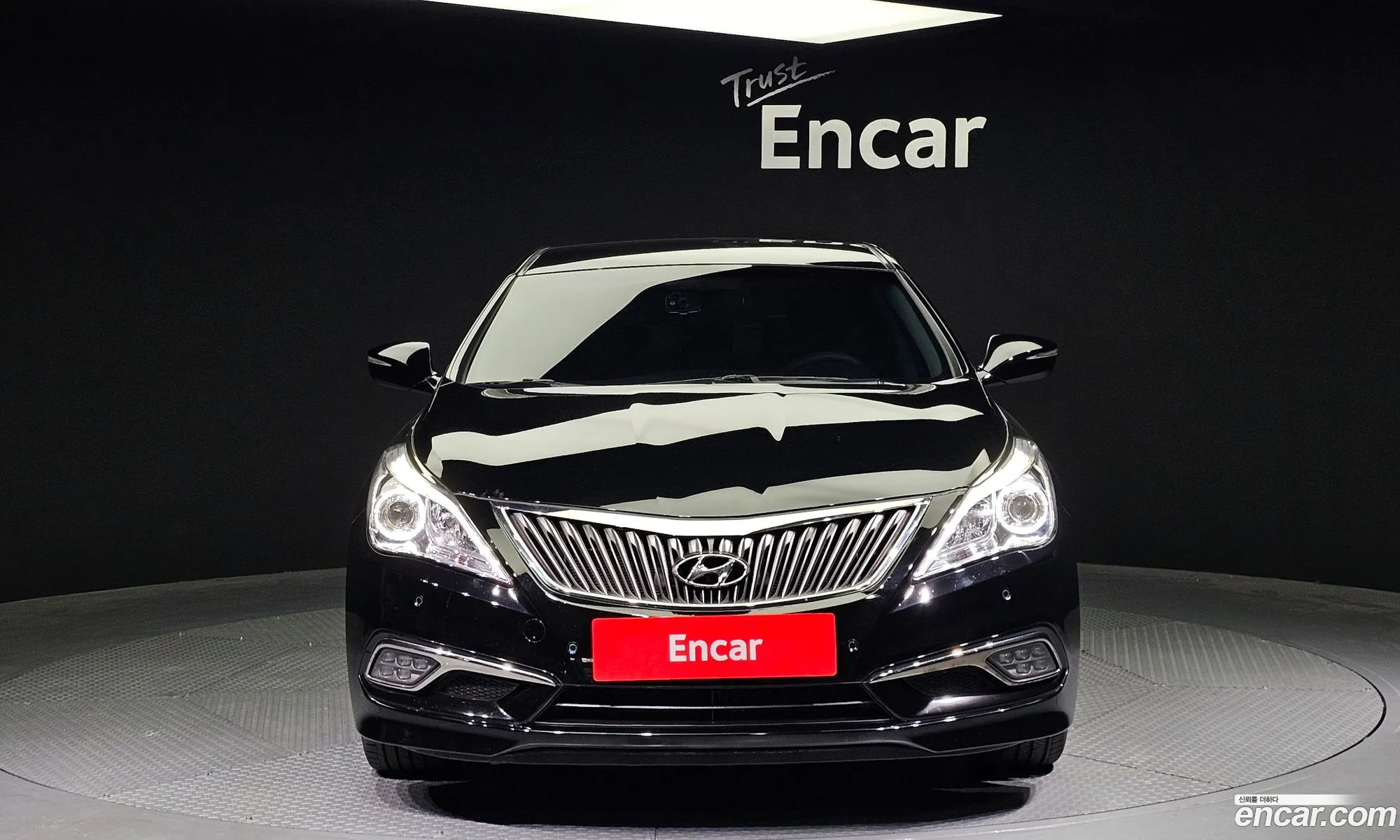 Hyundai Grandeur Hg300 Exclusive 2016 - фотография 12123957
