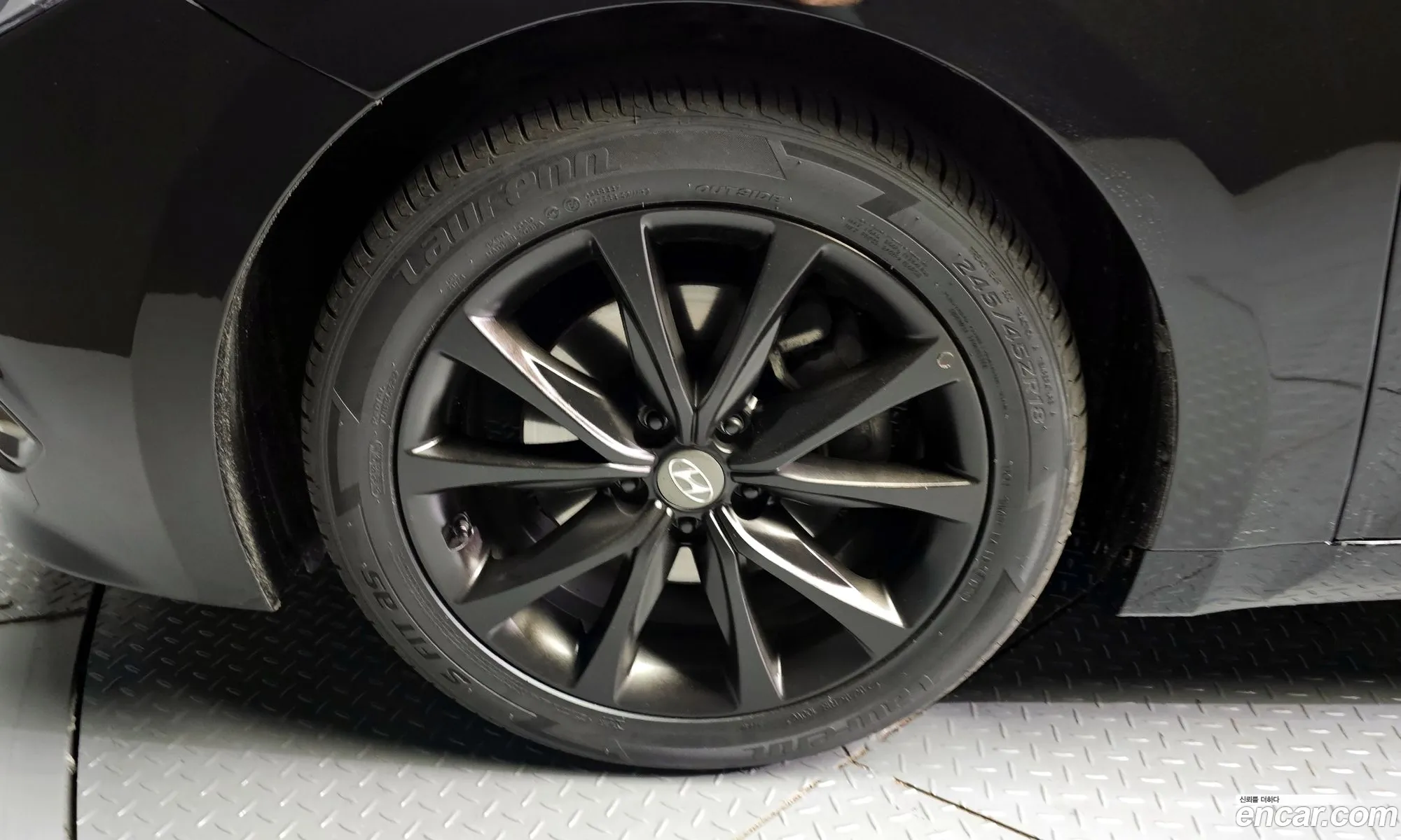 Hyundai Grandeur Hg300 Exclusive 2016 - фотография 12123959