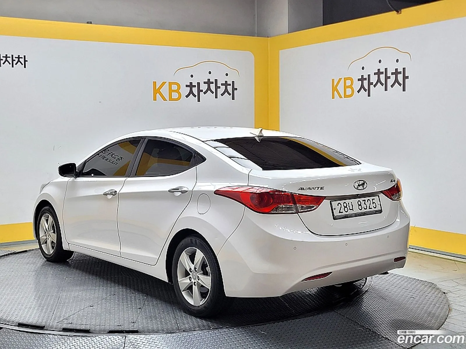 Hyundai Avante V Lpi M16 Premier 2012 - фотография 18019010