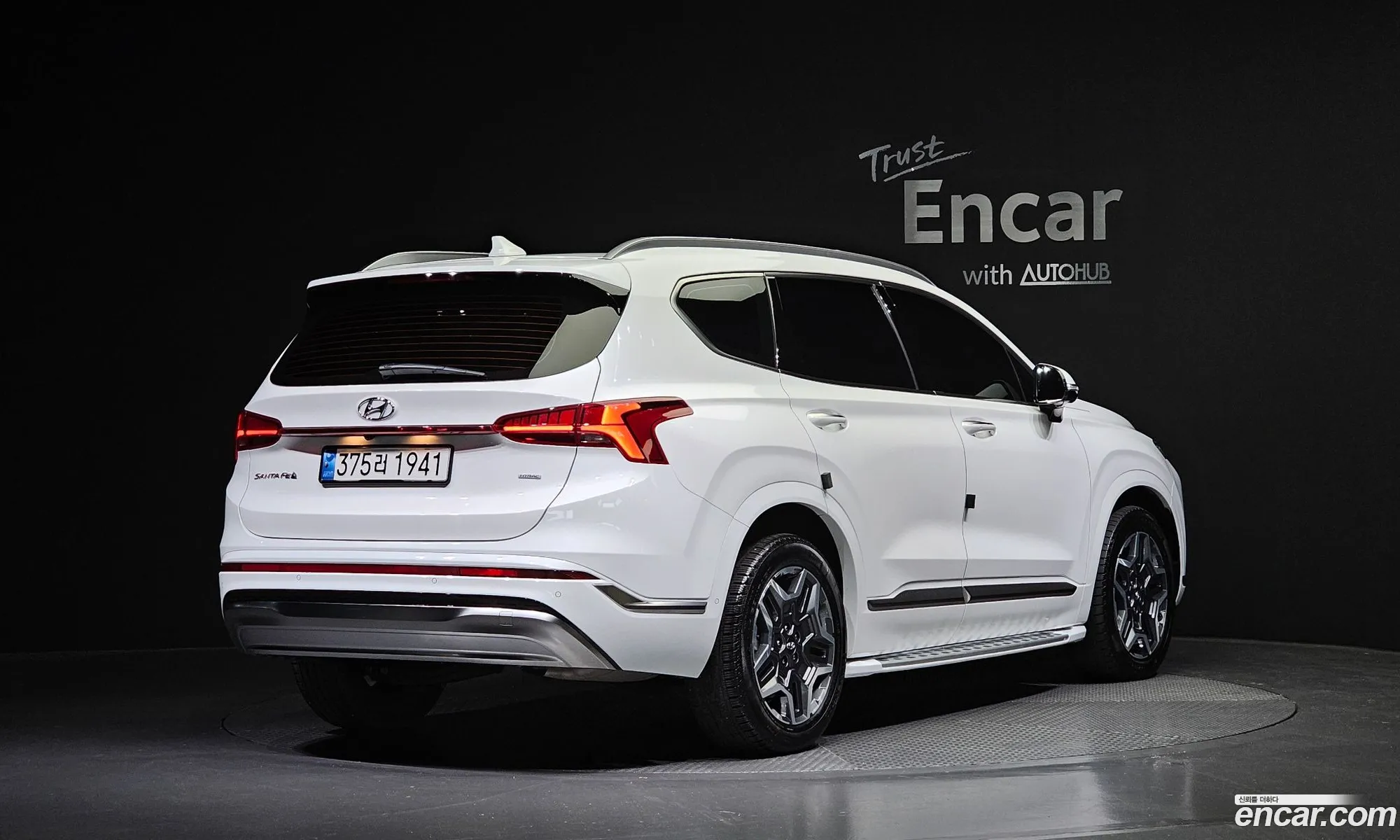 Hyundai The New Santa Fe Hev 16 4Wd Calligraphy - фотография 15907559