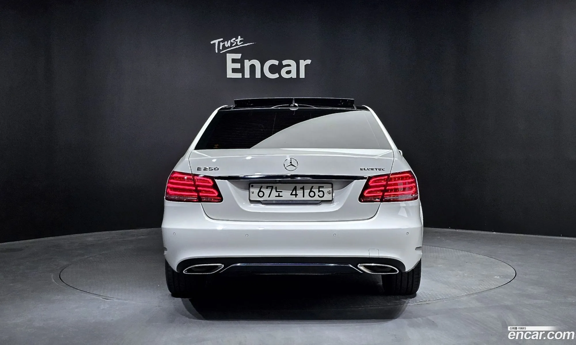 Mercedes-Benz E-Klasse E250 Bluetec 4Matic Avant Garde 2015 - фотография 14177760