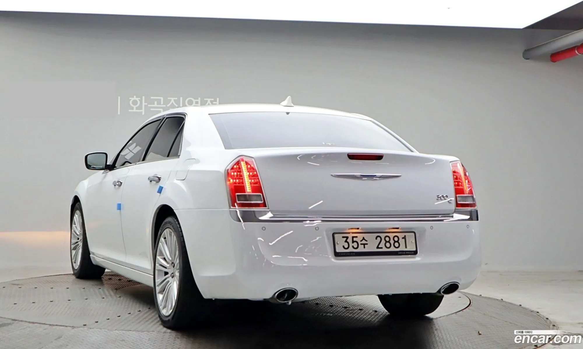 Chrysler 300C Ii 36 2014 - фотография 3524419