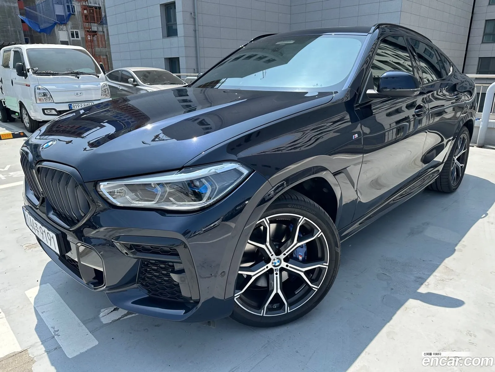 BMW X6 xDrive40I M Sports 2023 - фотография 13131118