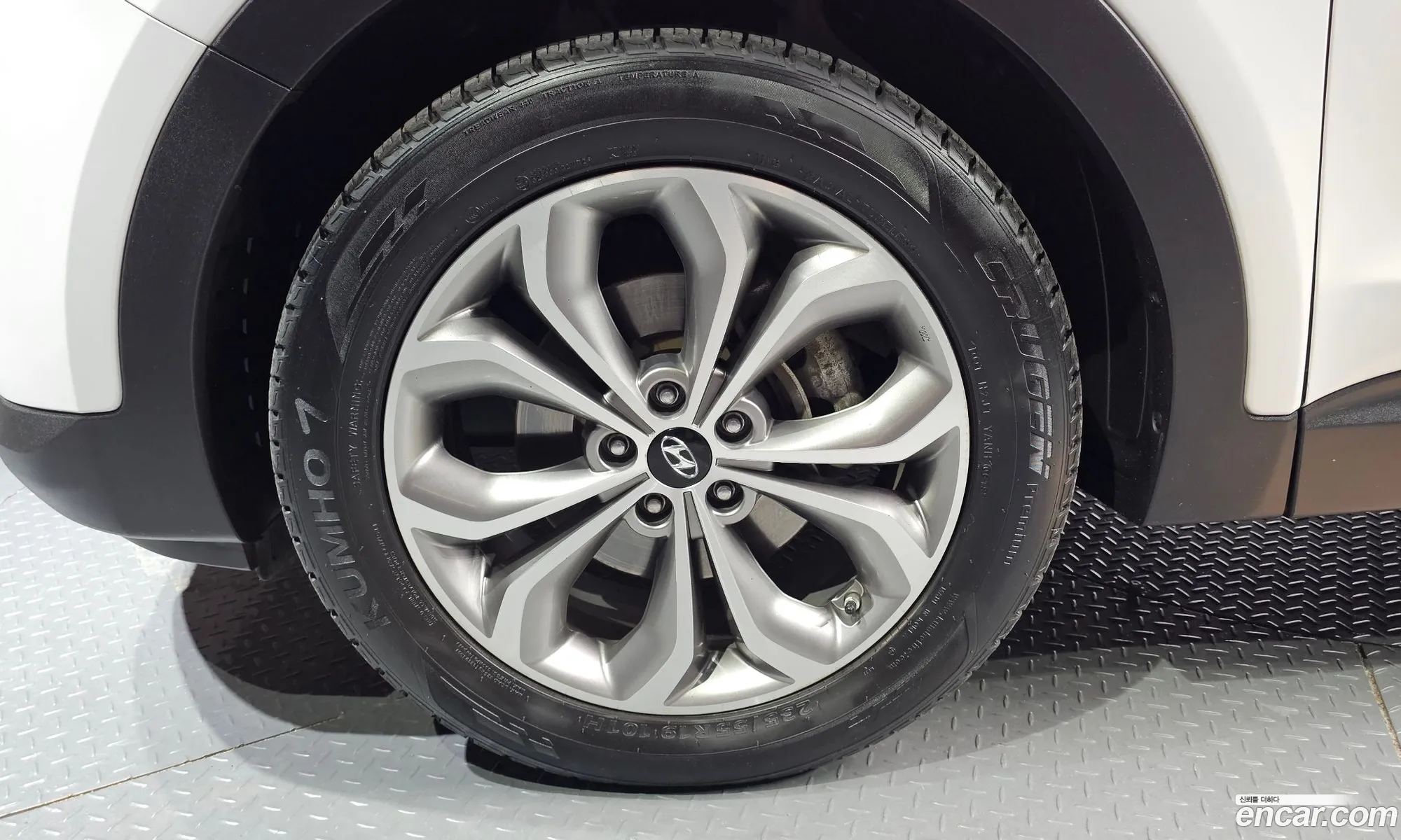 Hyundai Santa Fe Iii Diesel E-Vgt 20 2Wd Exclusive 2015 - фотография 15947418