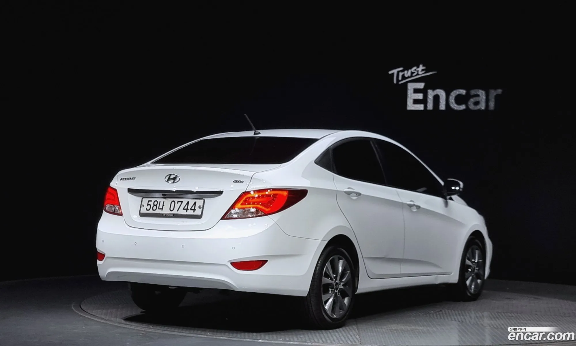Hyundai Accent Iv 16 Gdi Premium 2016 - фотография 15633995