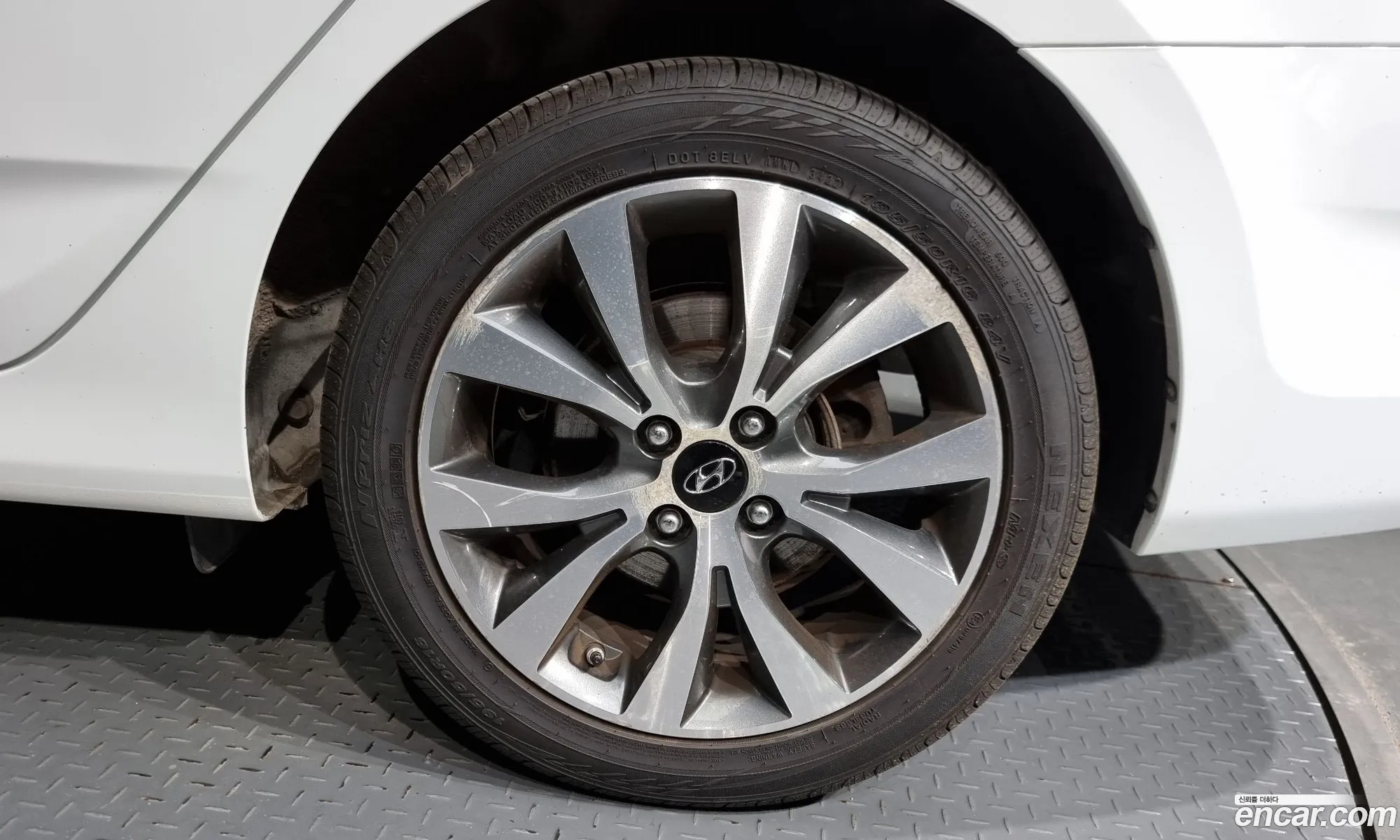 Hyundai Accent Iv 16 Gdi Premium 2016 - фотография 15633998