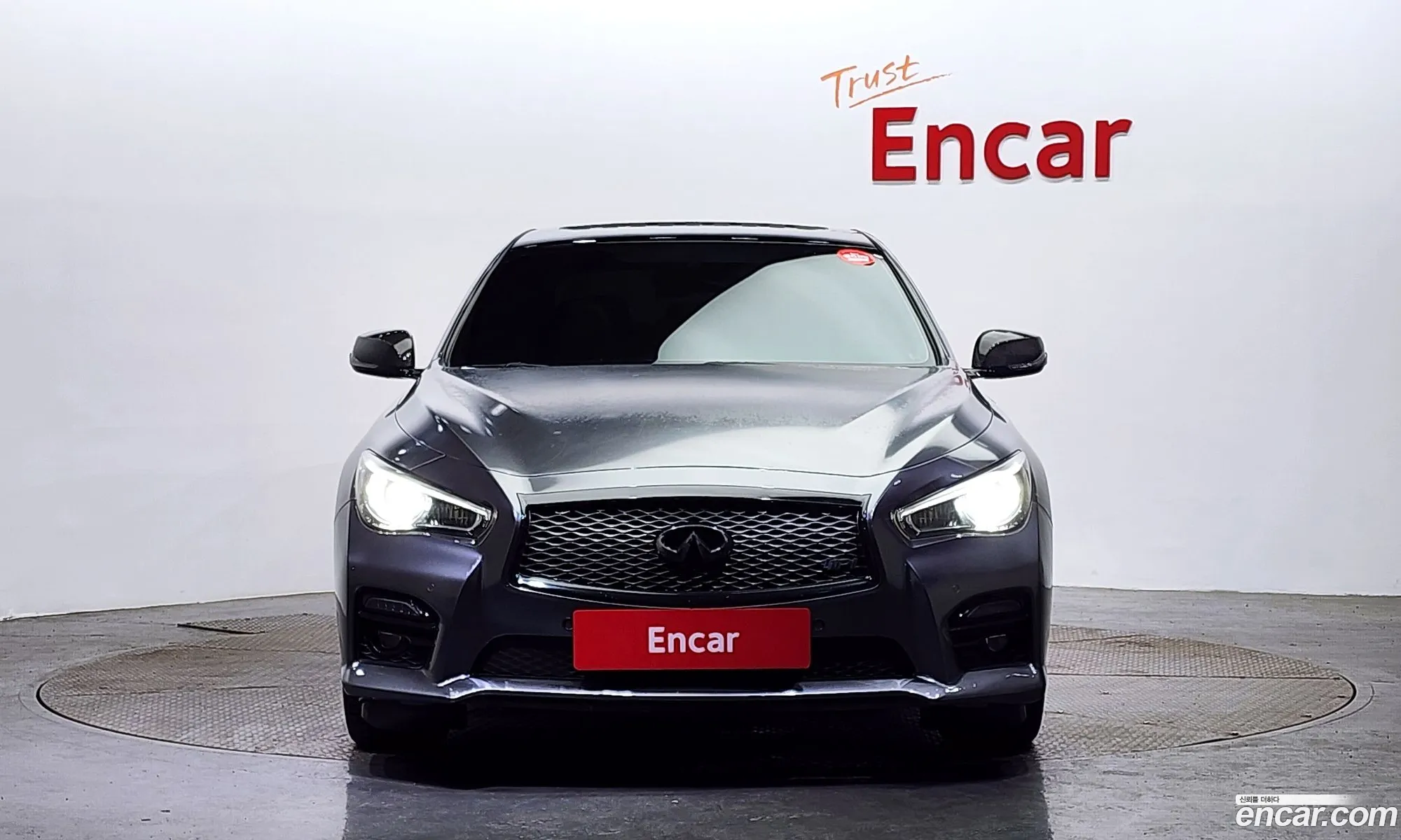 Infiniti Q50 22D Premium 2014 - фотография 3992221