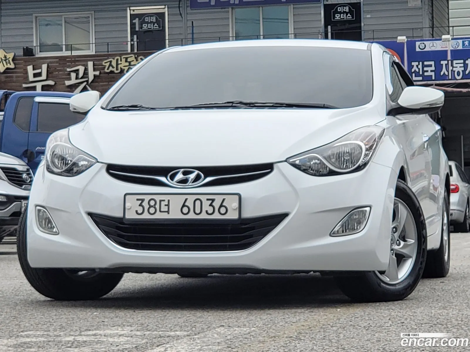 Hyundai Avante V M16 Gdi Luxury 2011 - фотография 14153659