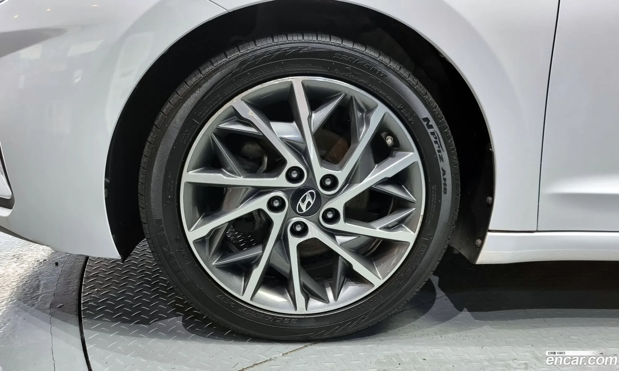 Hyundai Avante Vi 16 2019 - фотография 12210247