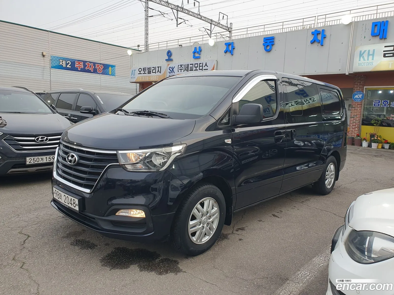Hyundai Starex Camping Car 2019 - фотография 13500398