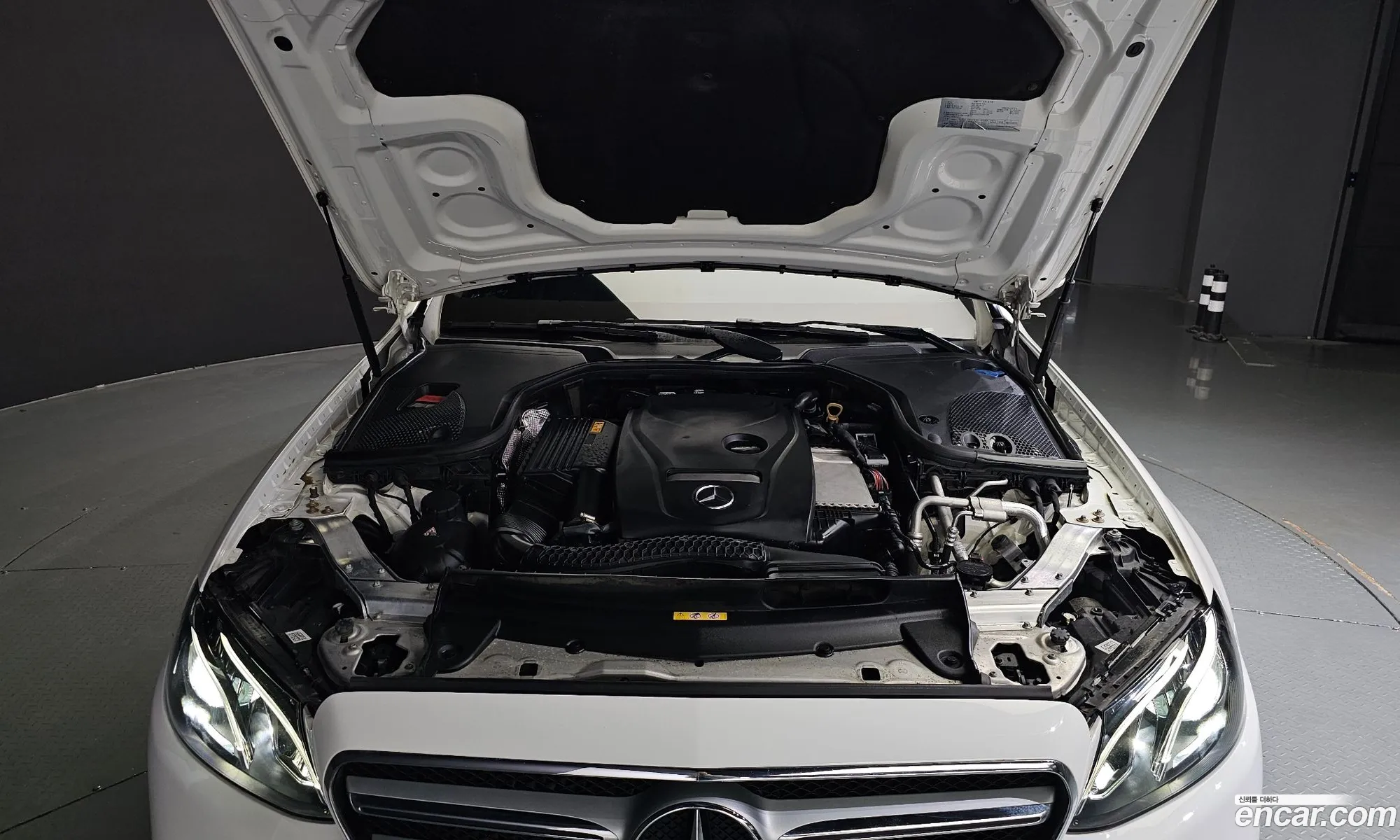 Mercedes-Benz E-Klasse V W213 S213 C238 E300 Avantgarde 2019 - фотография 11572038