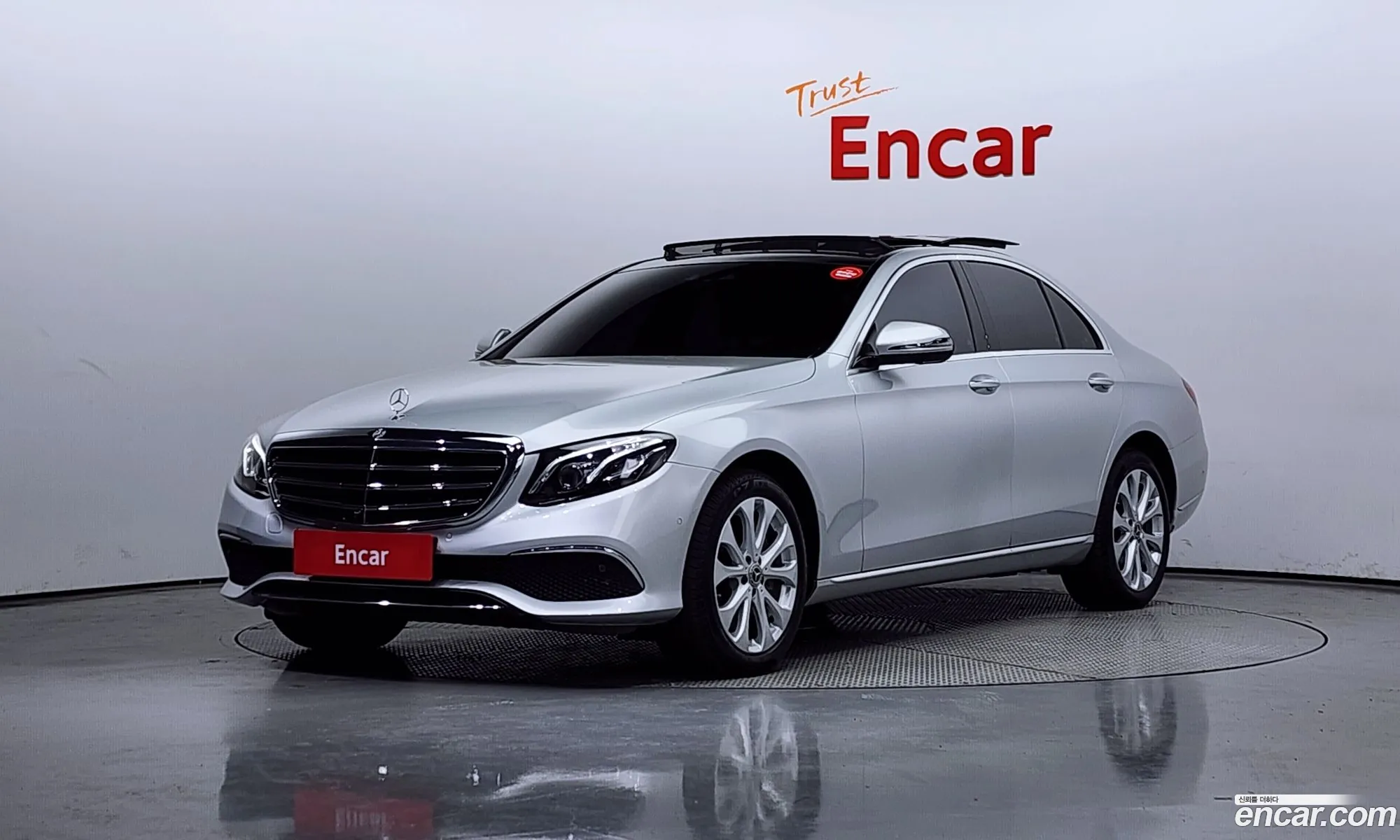 Mercedes-Benz E-Klasse V W213 S213 C238 E300 4Matic Exclusive 2020 - фотография 12416719