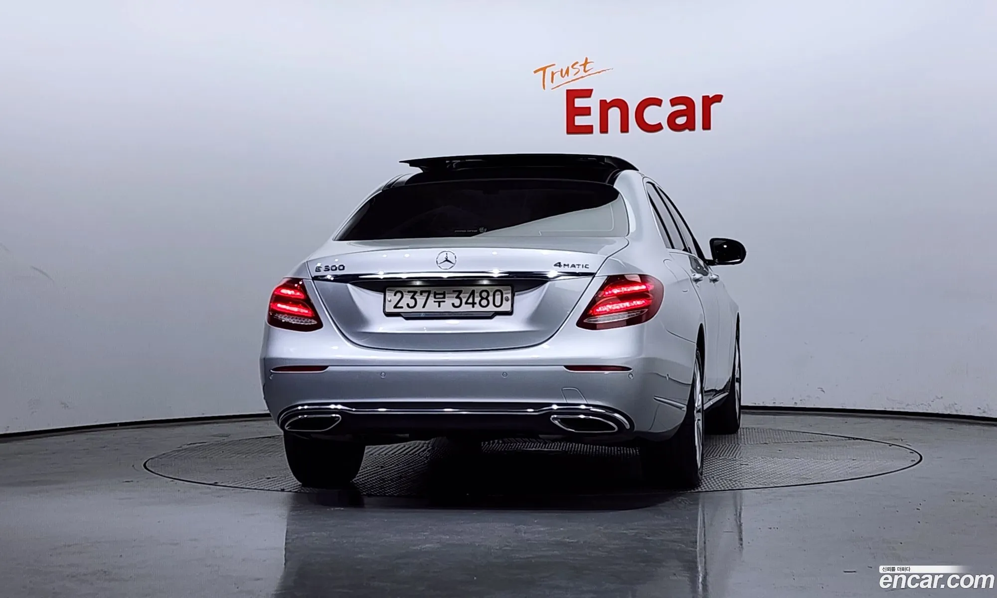 Mercedes-Benz E-Klasse V W213 S213 C238 E300 4Matic Exclusive 2020 - фотография 12416722