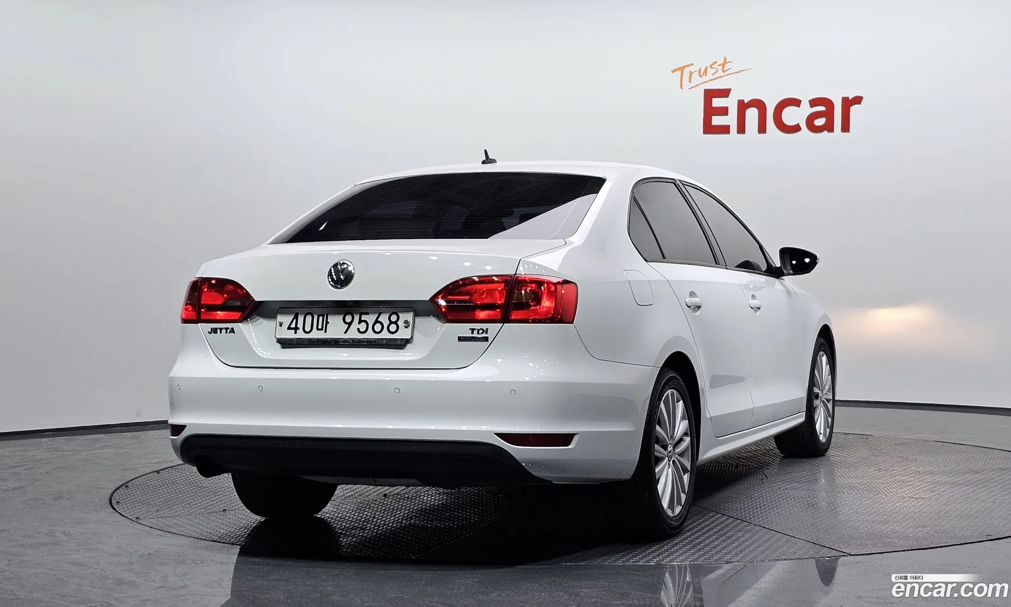 Volkswagen Jetta 16 Tdi Bluemotion 2014 - фотография 4902727